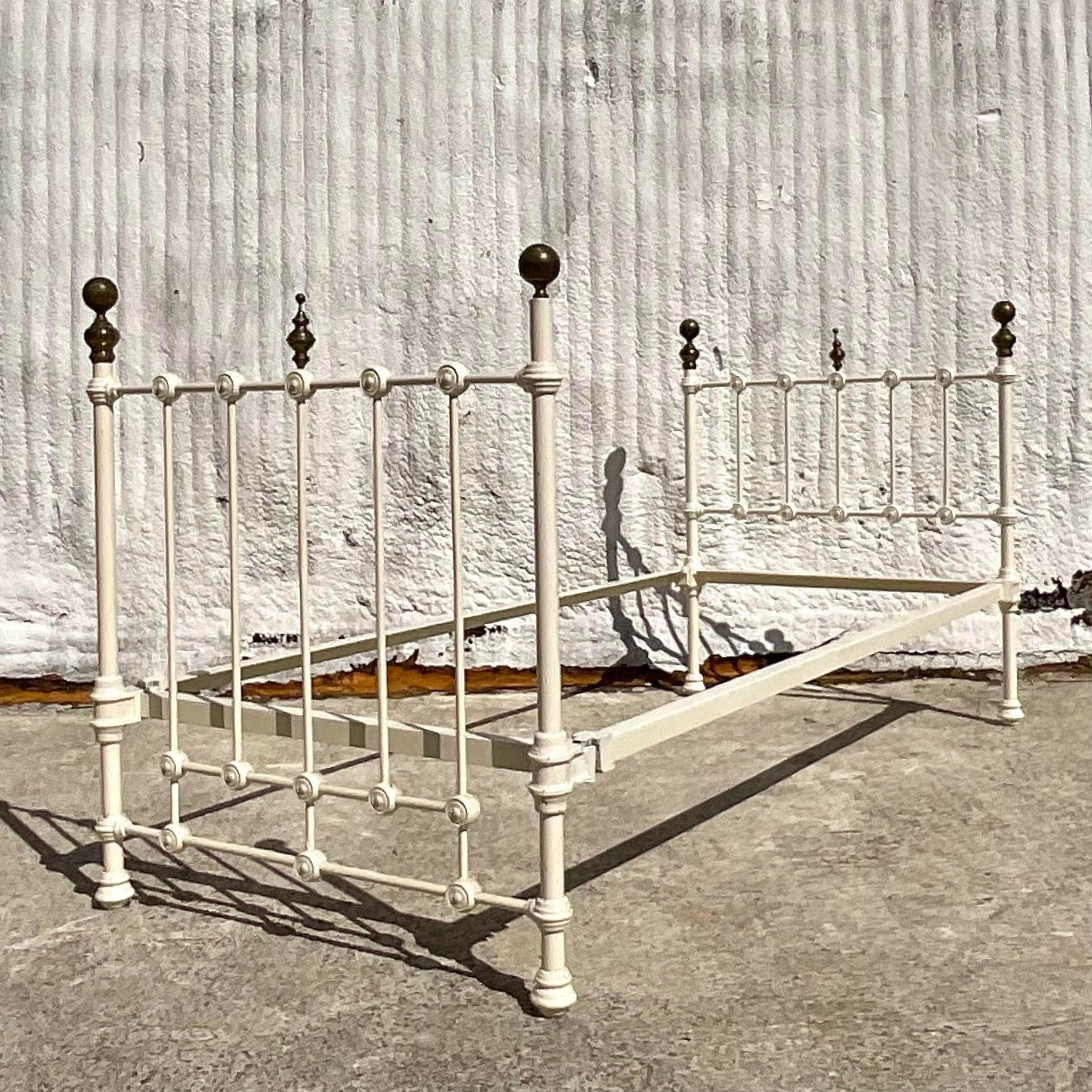 American Vintage Boho Wrought Iron Day Bed For Sale