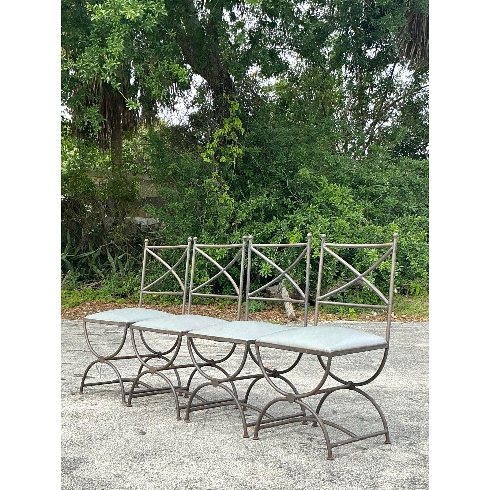 Sedie da pranzo vintage in ferro battuto - Set di 4 sedie in vendita 4