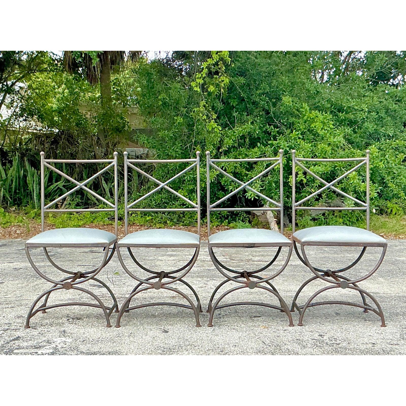 XX secolo Sedie da pranzo vintage in ferro battuto - Set di 4 sedie in vendita