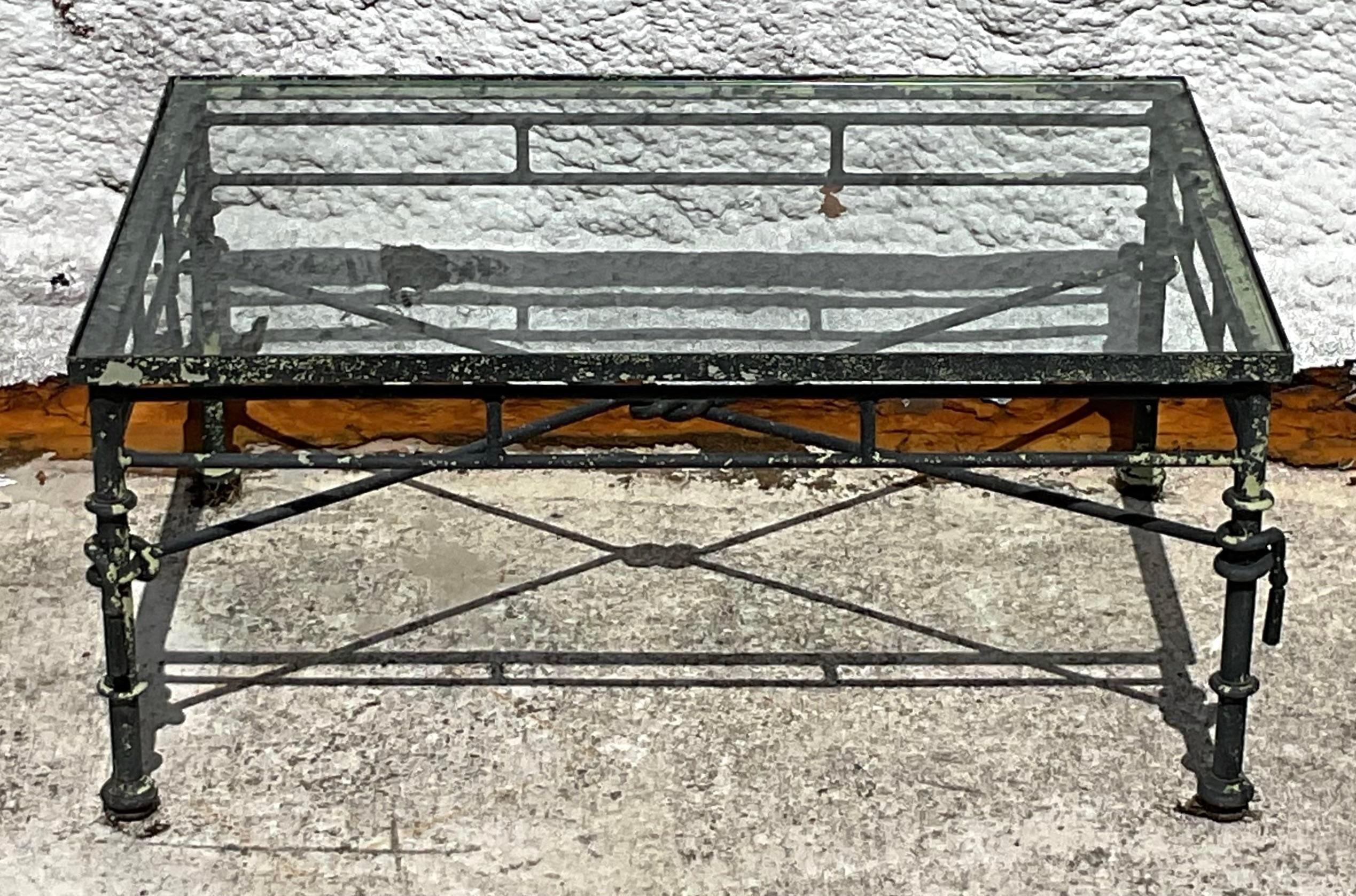 Verre Table basse vintage Boho en fer forgé à nœuds en vente