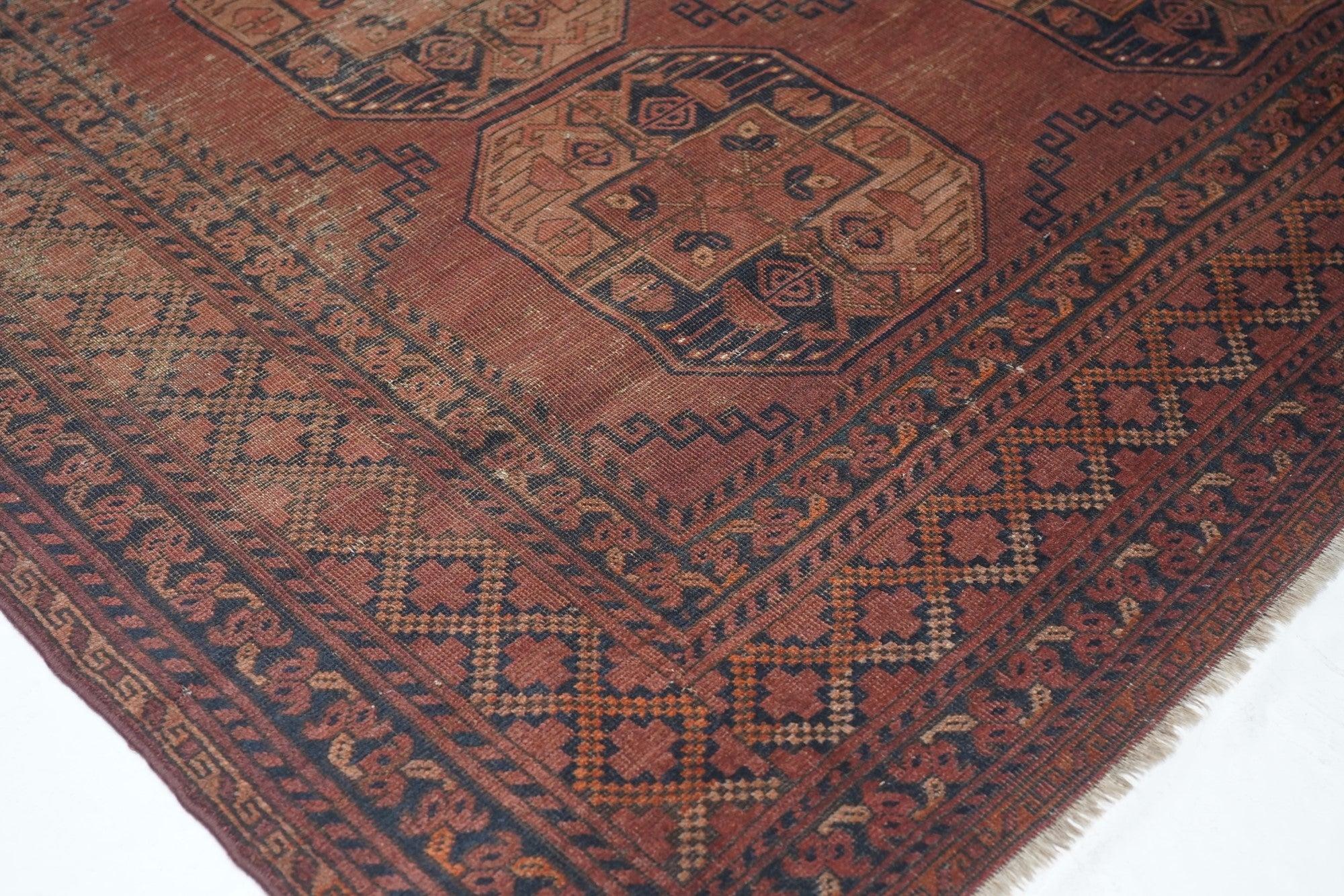 Vintage Bokhara Rug 7'5'' x 11'4'' In Good Condition For Sale In New York, NY