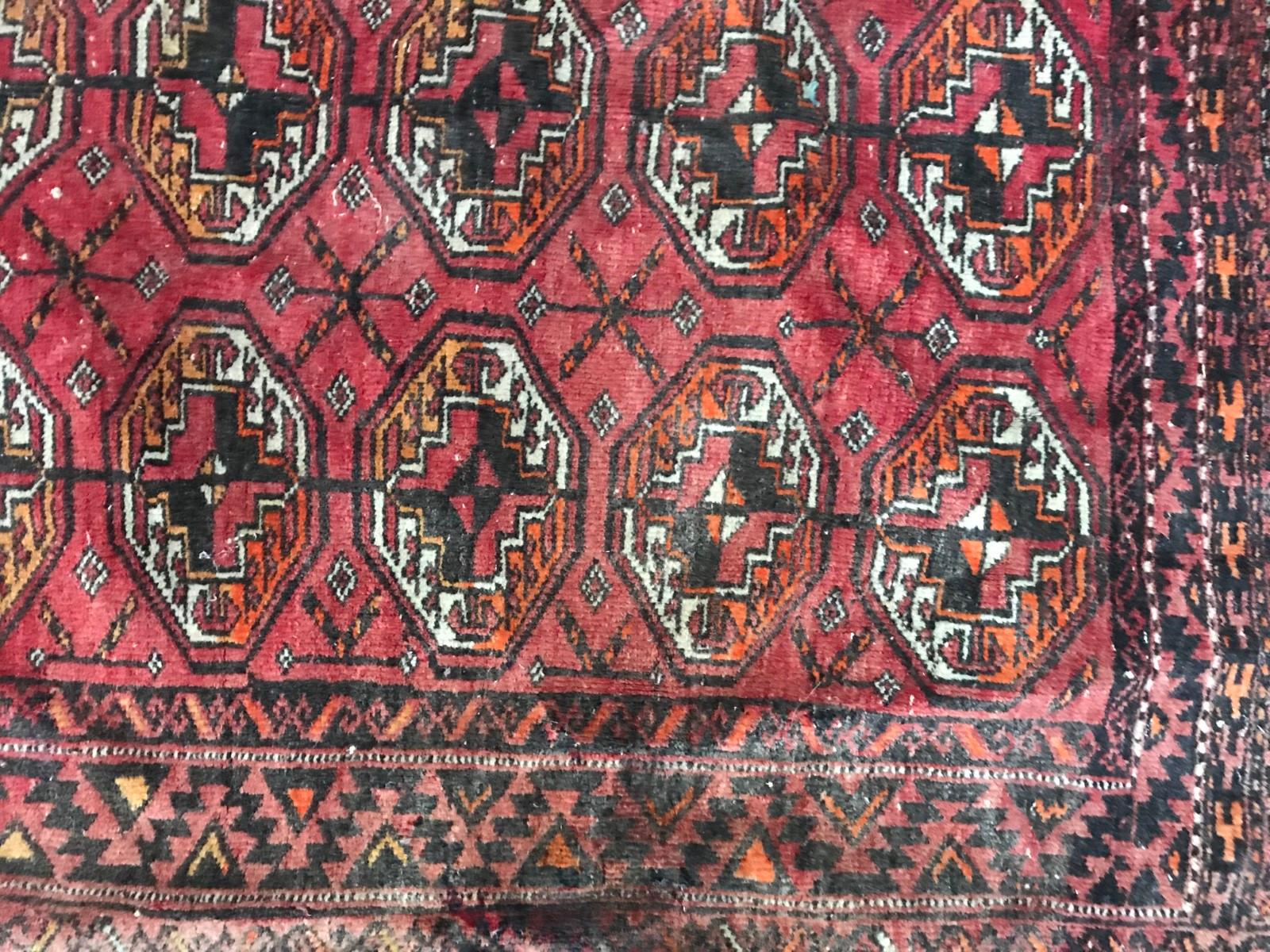Vintage Bokhara Turkmen Rug In Good Condition For Sale In Saint Ouen, FR