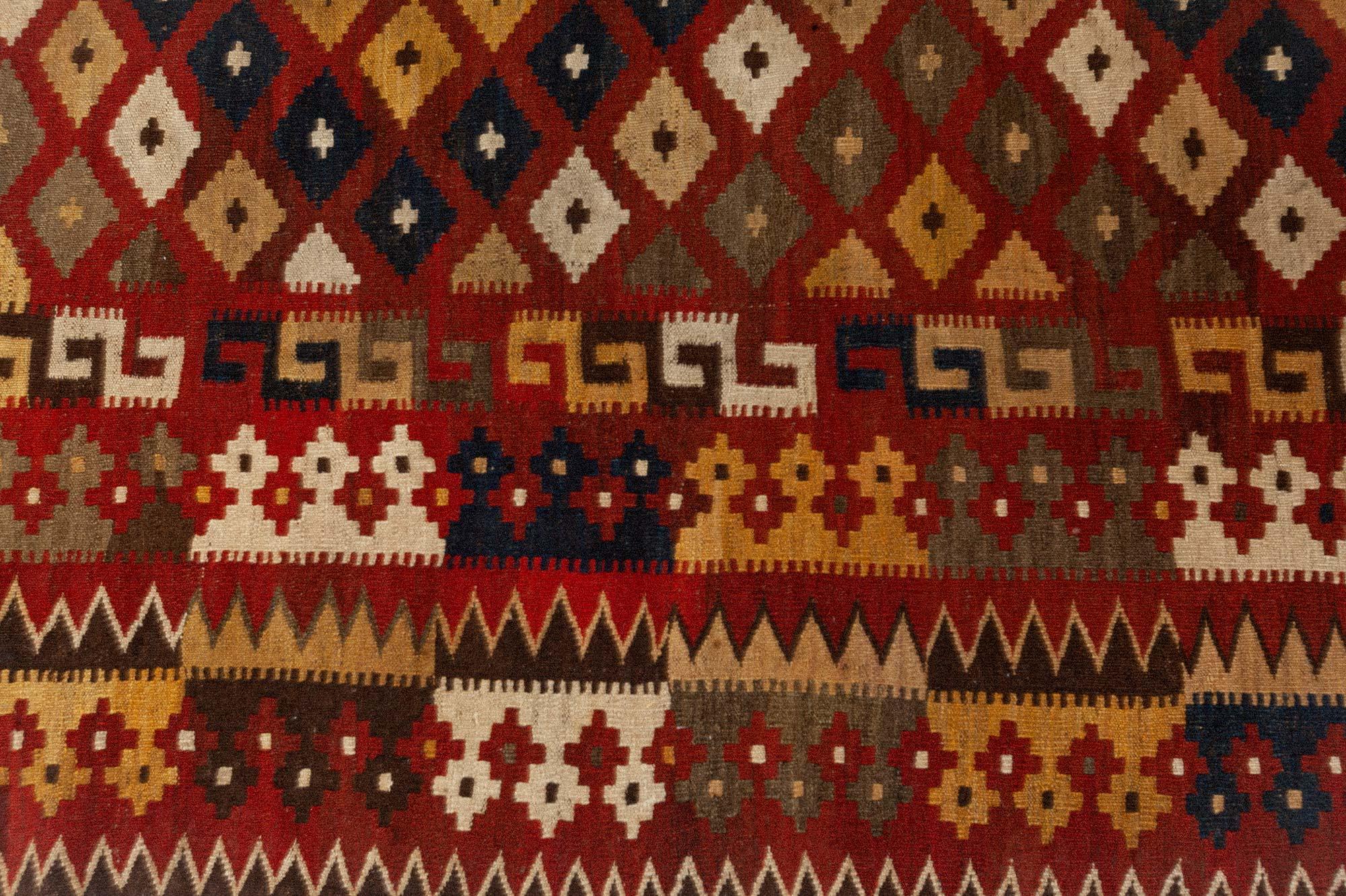 Vintage Bold Hand Knotted Wool Kilim Rug In Good Condition For Sale In New York, NY