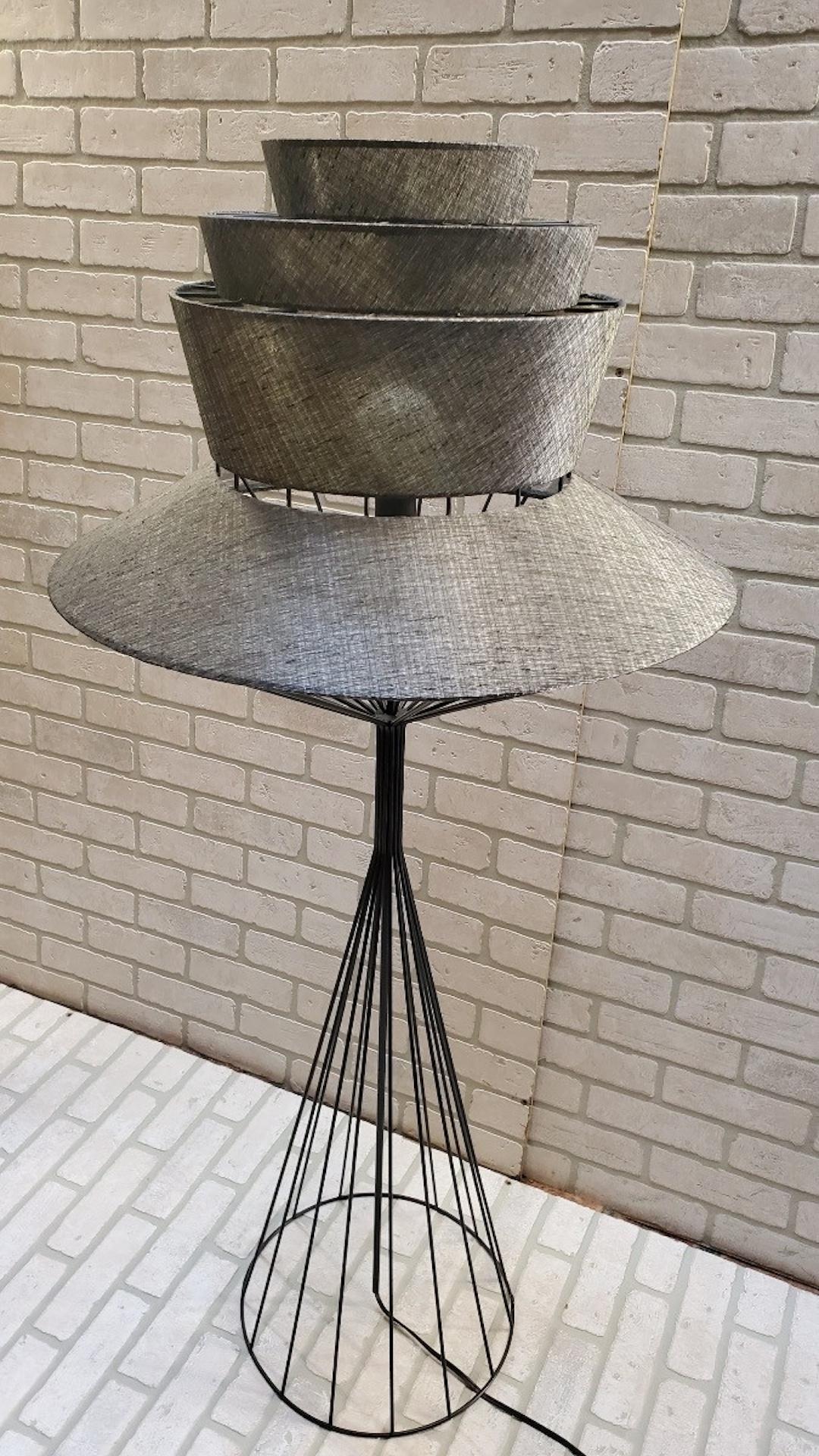 Lámpara de pie Bolero Vintage inspirada en Cattelan Italia Italiano en venta