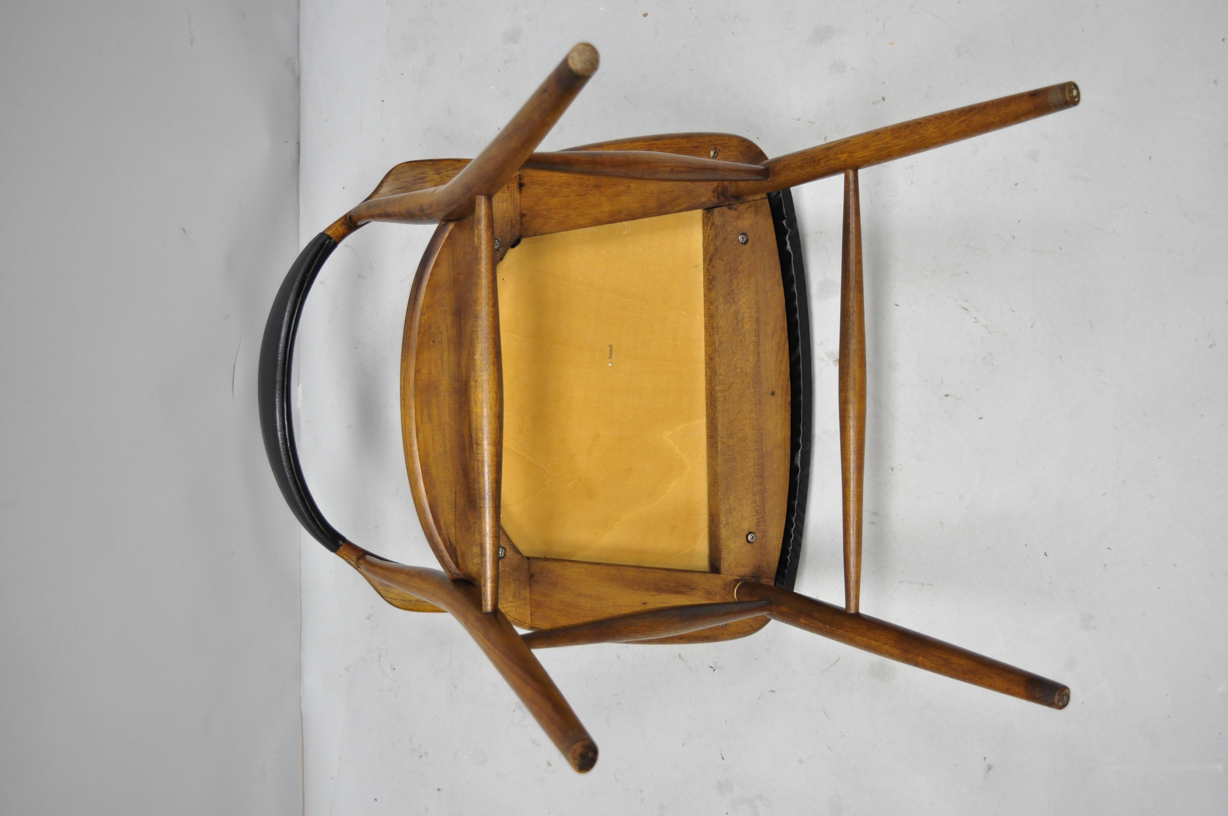 Naugahyde Vintage Boling Chair Co. Mid-Century Modern Oak Barrel Back Danish Modern Chair