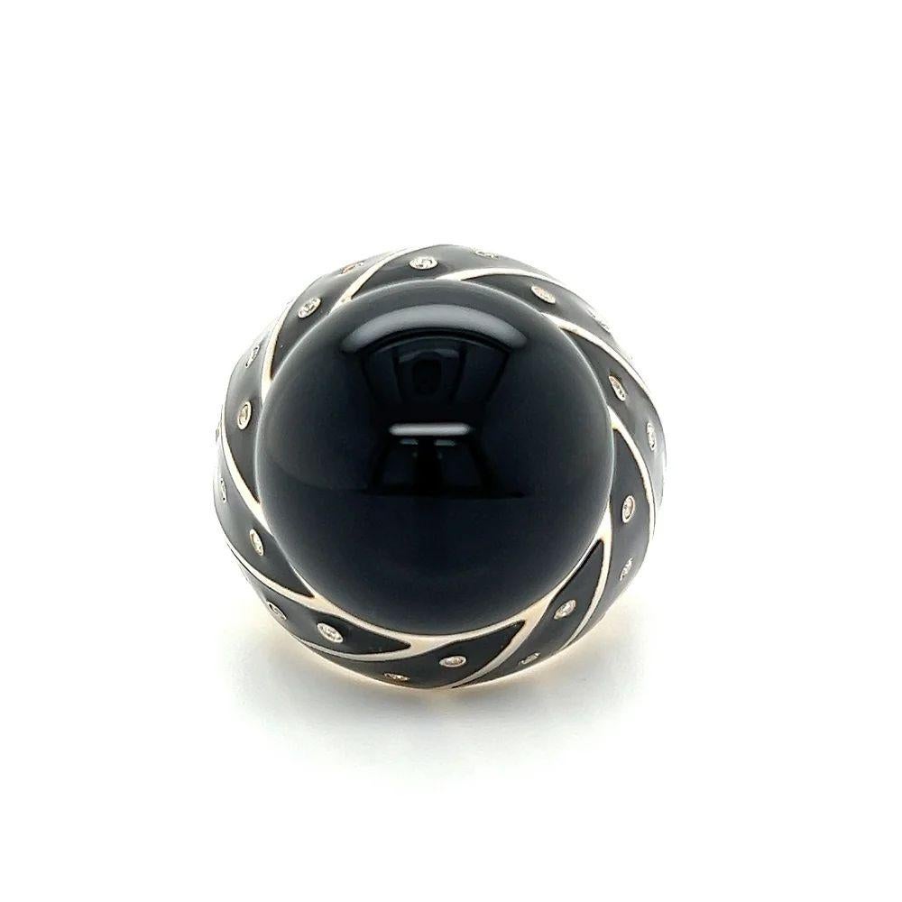 Simply Beautiful! Finely detailed Show Stopper Elegant Bombé Onyx, Black Enamel and Diamond Gold Princess Cocktail Ring. Centering a securely Hand set Bombay Onyx. Elegantly framed by Diamonds, weighing approx. 0.29tcw and soft Black Enamel for a