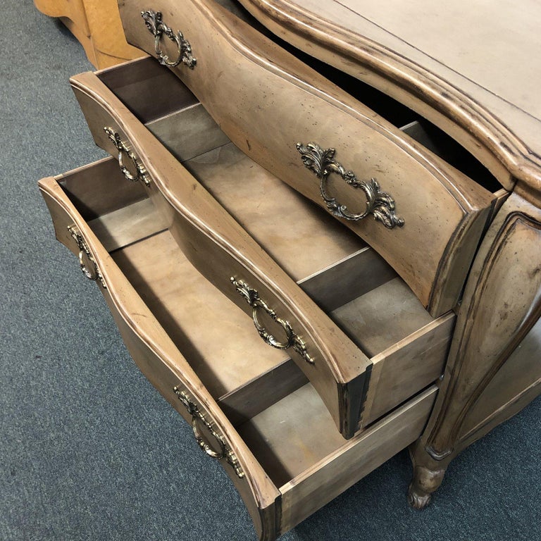 Vintage Bombe Chest by Dixon-Powdermaker For Sale at 1stDibs