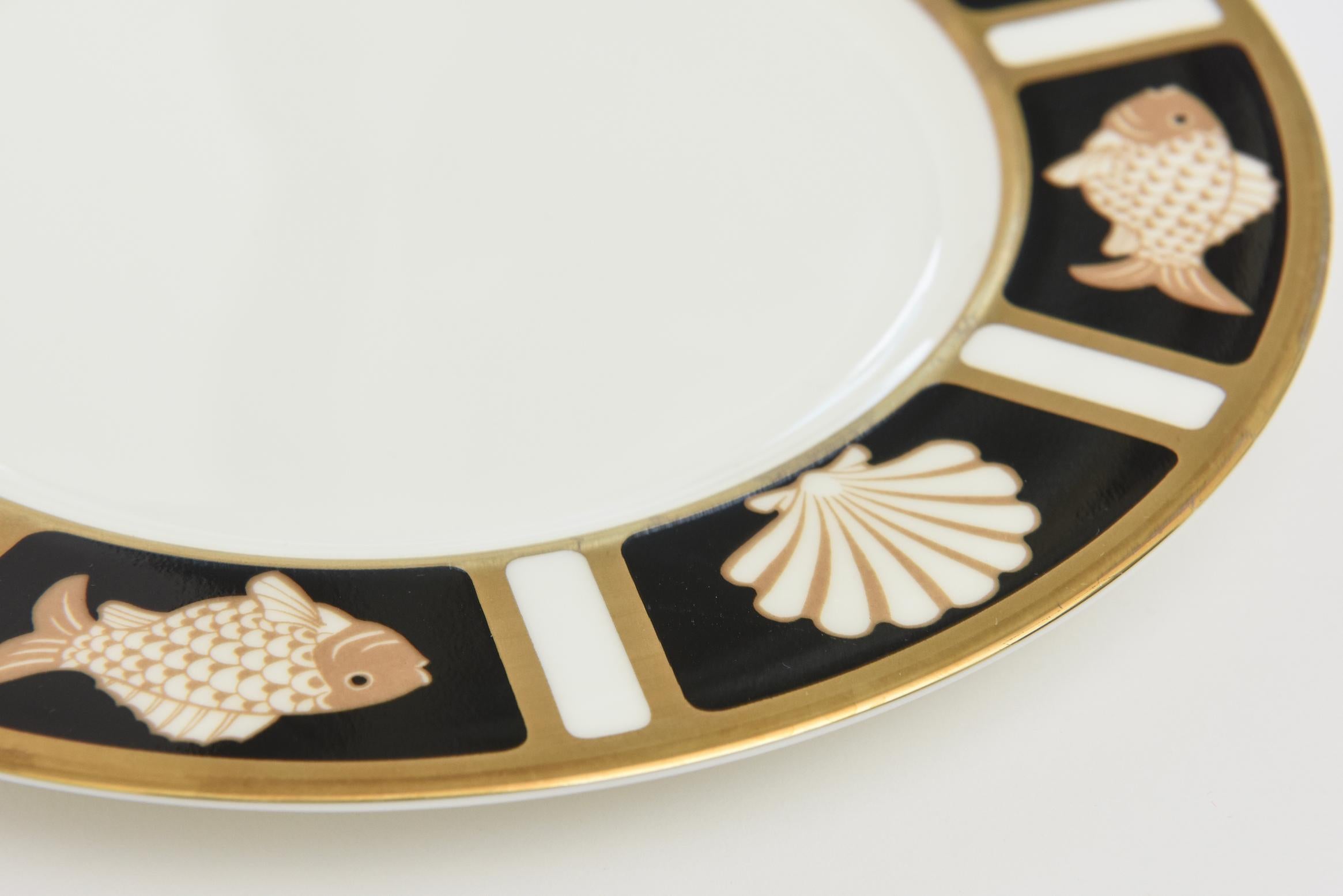 Mid-Century Modern Vintage Bone China Narumi Fish And Shell Motif Serving Plates Set of Eight  For Sale