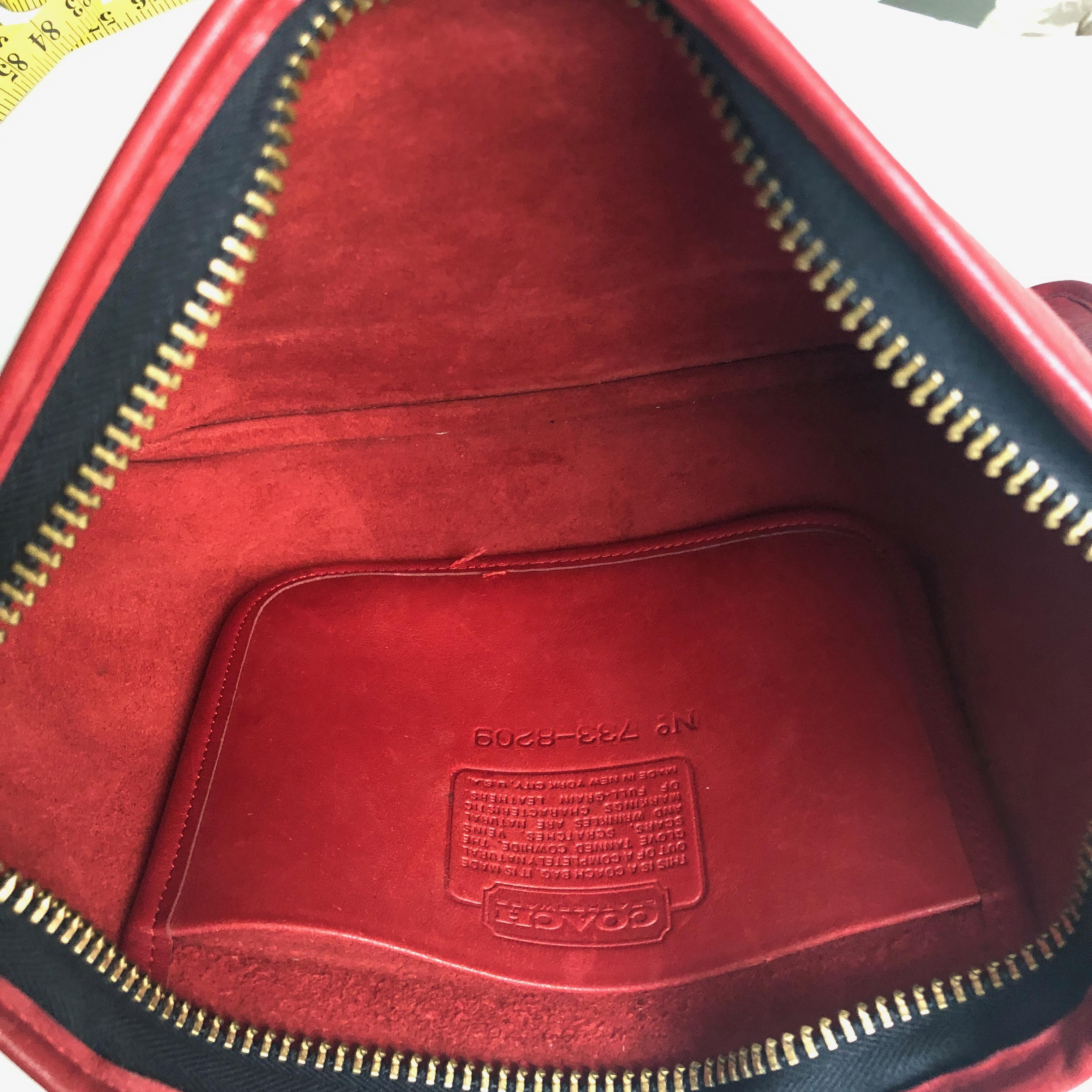 Vintage Bonnie Cashin for Coach Large Slim Clutch Bag Red Leather NYC 70s  In Good Condition In Port Saint Lucie, FL