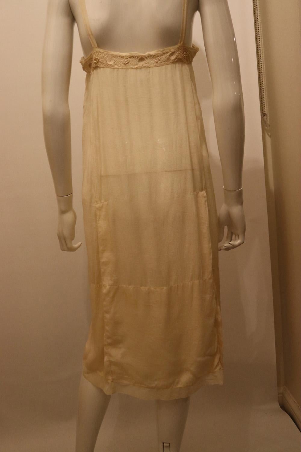 Cajero Bonwit Vintage  Vestido de seda en venta 1