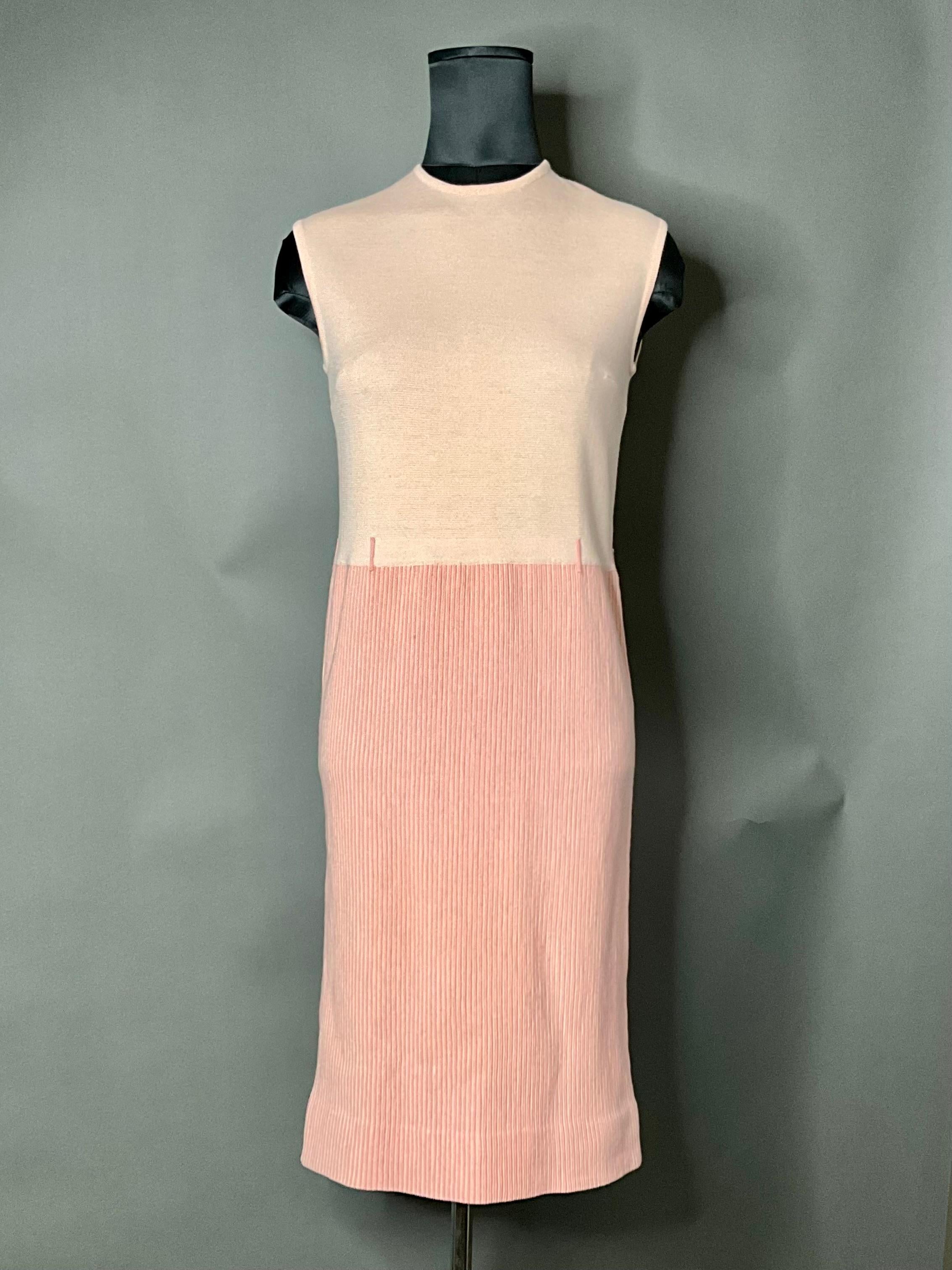 Vestido vintage de lana Bonwit Teller con chaleco Naranja en venta