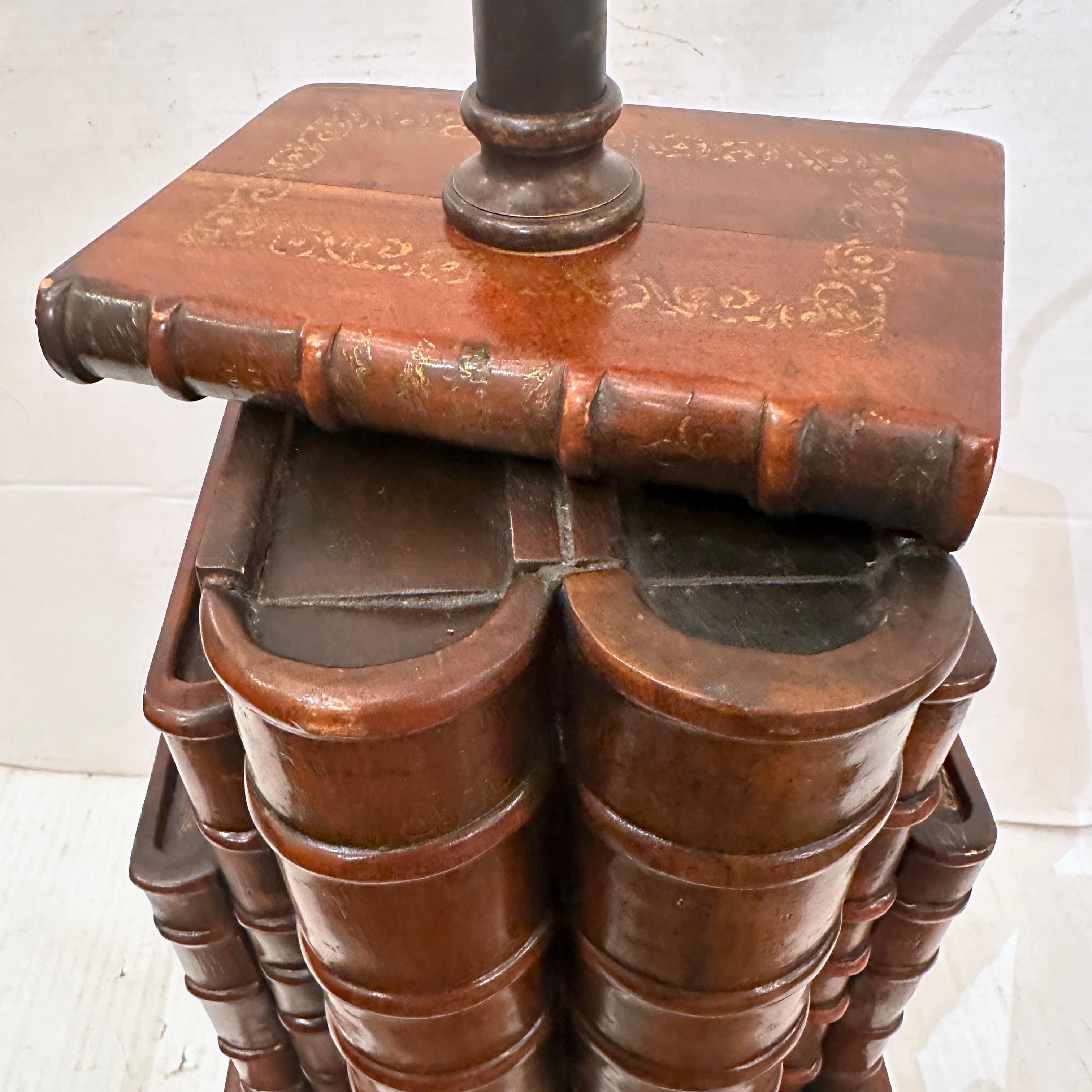 Vintage Book Stack Lamp In Good Condition For Sale In New York, NY