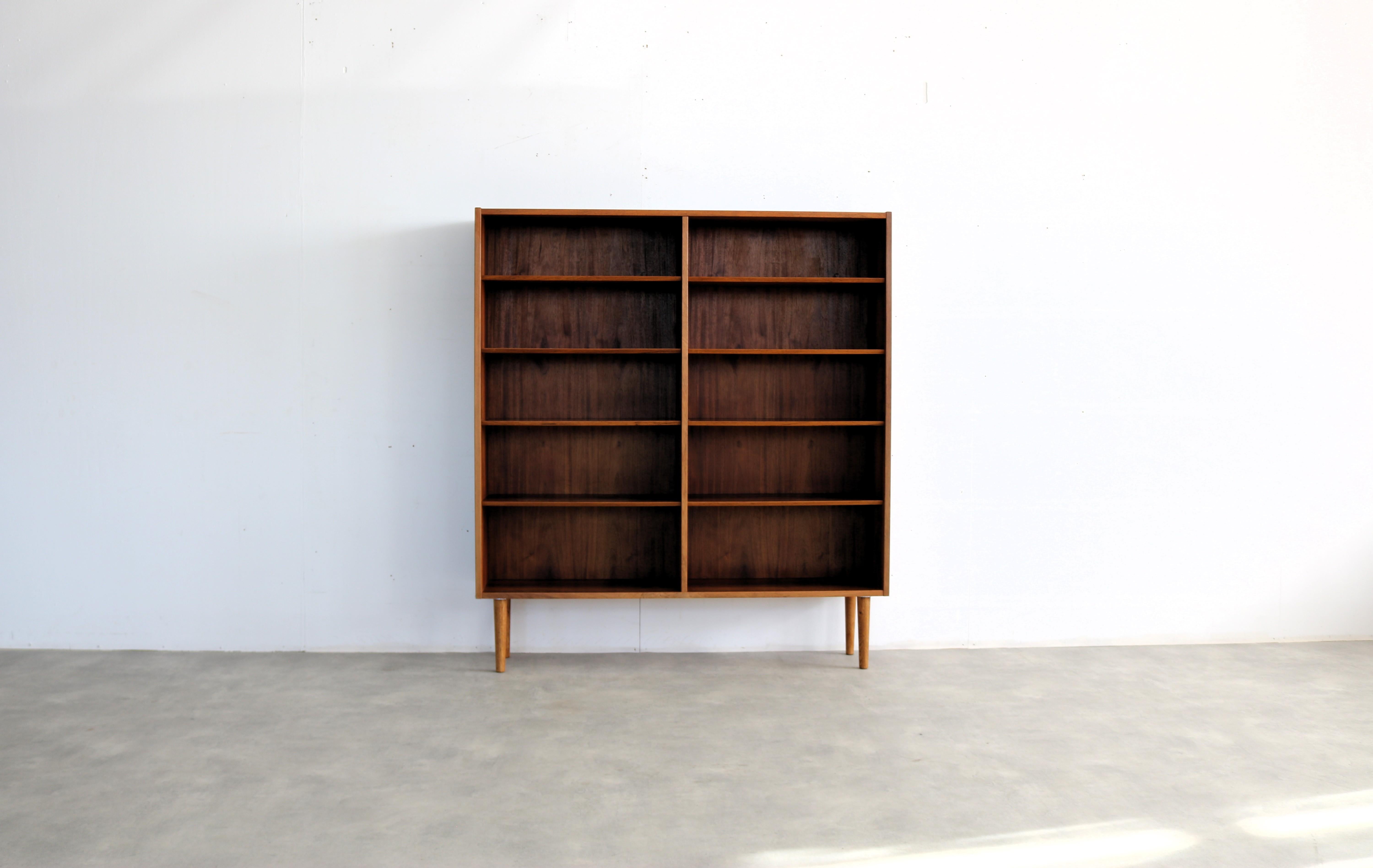 librería vintage  armario  Hundevad  60s  Danés en venta 6