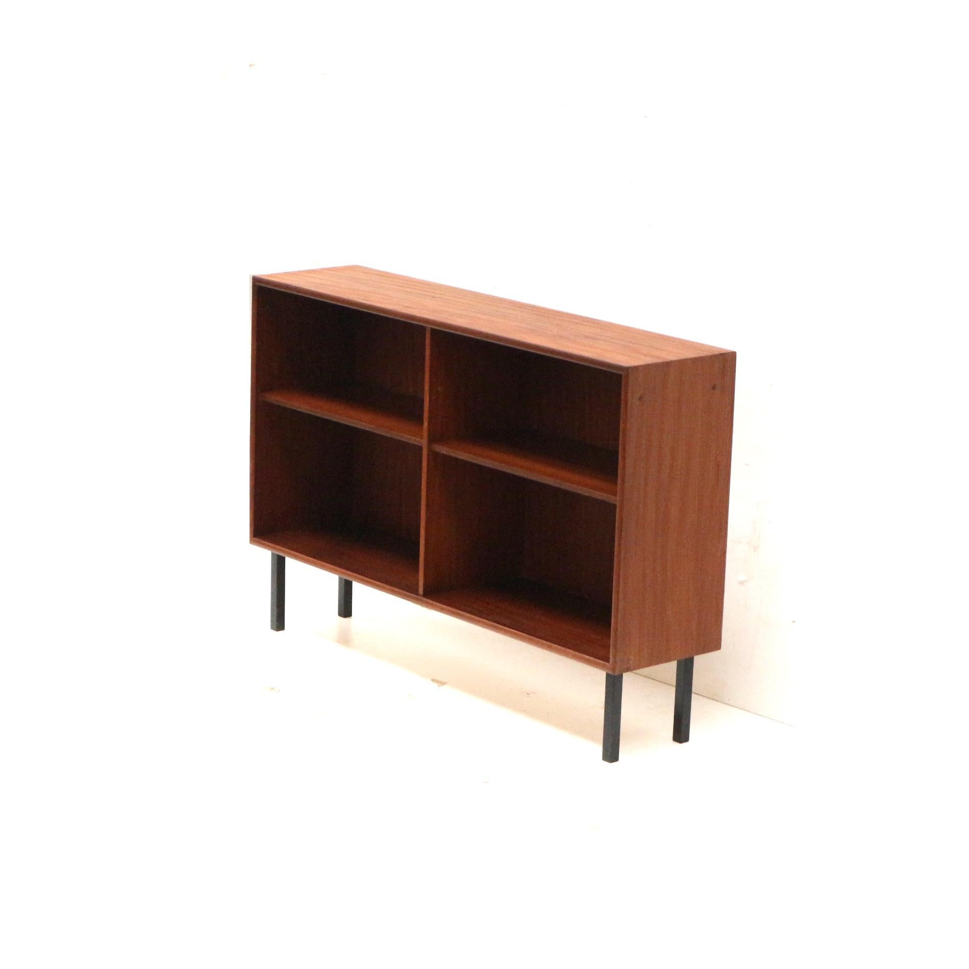 Bibliothèque / commode / armoire de couloir fabriquée dans les années 60 2