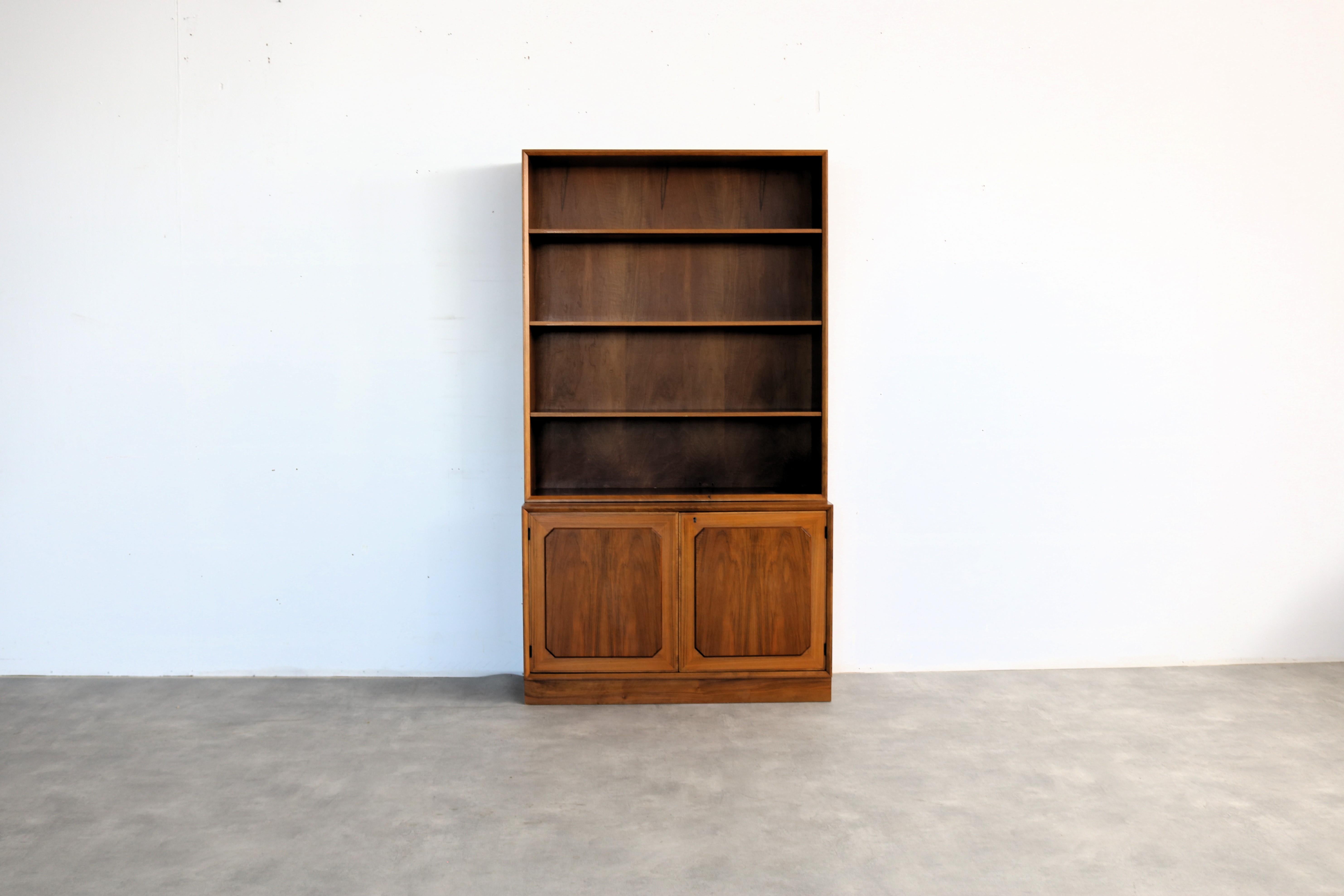 libreria vintage  armadio a muro  1960s  Svezia in vendita 5