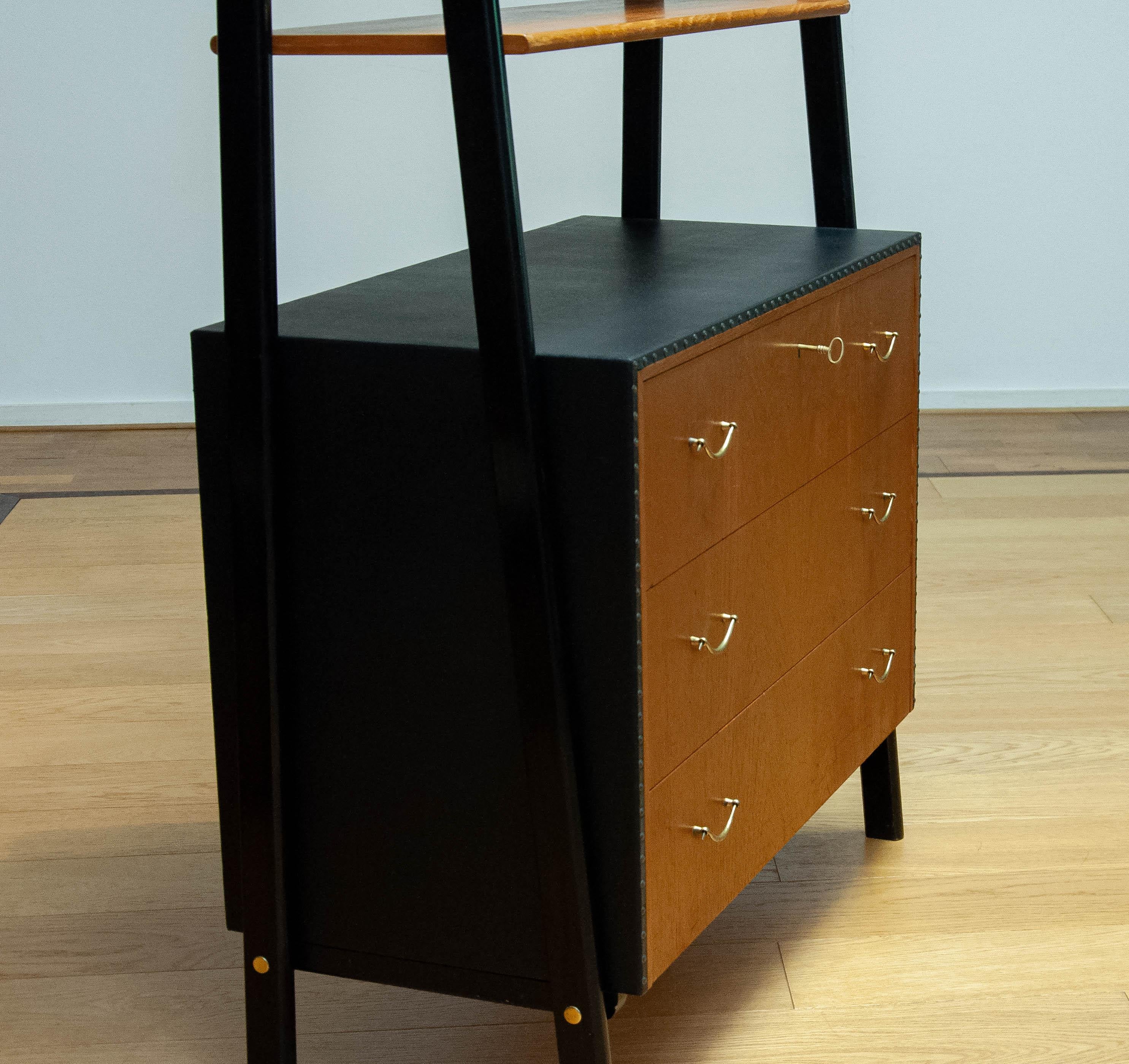 Vintage Bookcase With Black Lacquered Stands, Teak Drawers By Bertil Fridhagen In Good Condition In Silvolde, Gelderland
