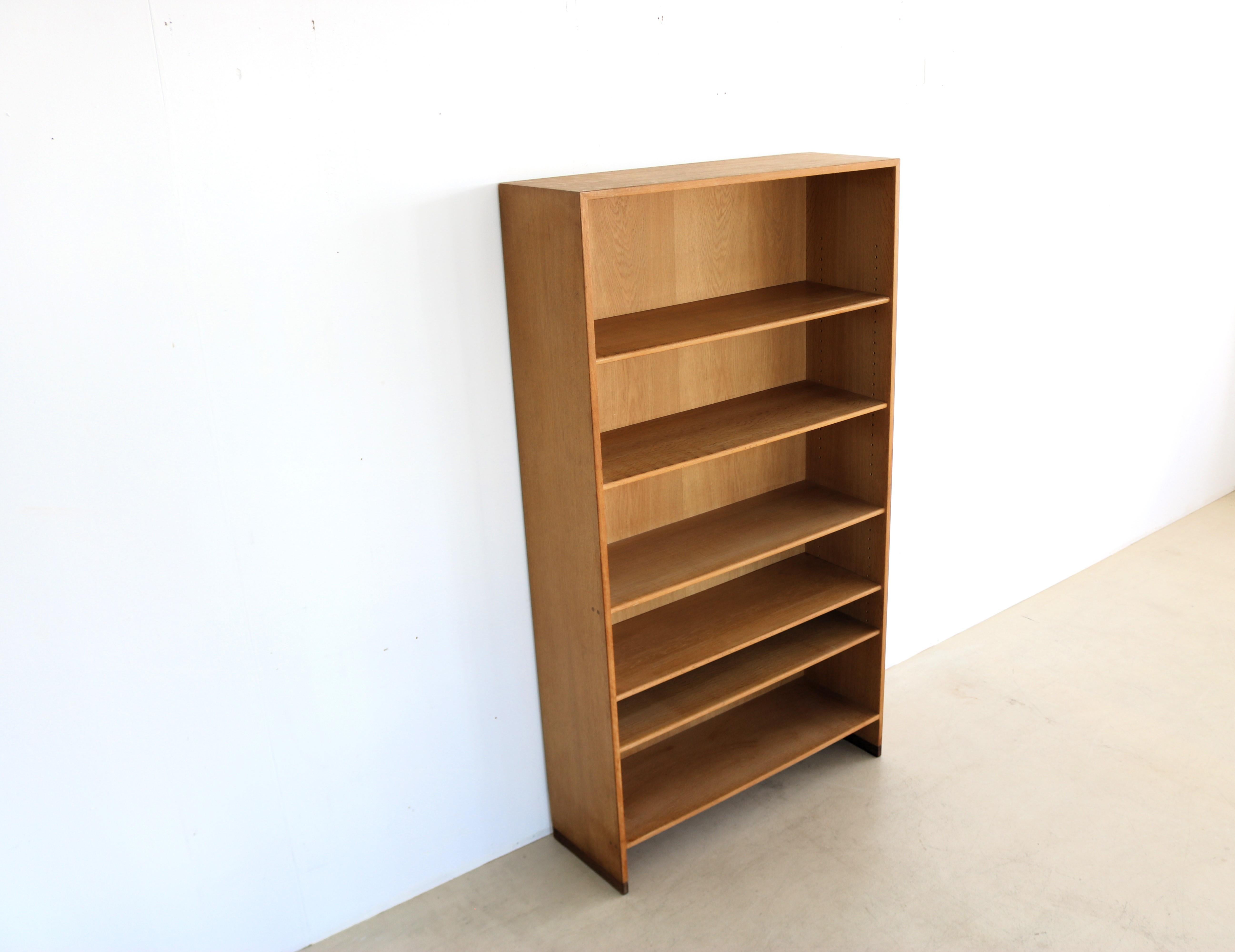 Vintage Bookcases Hans Wegner RY8 R.Y. Mobler 3