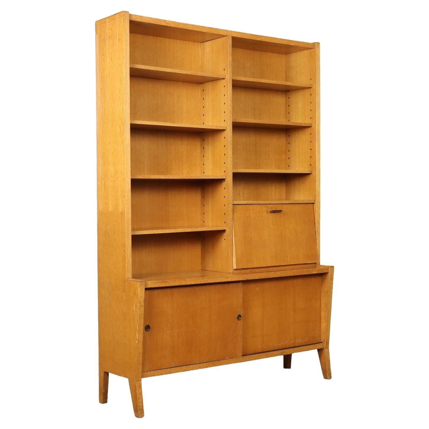 Vintage Bookshelf Oak Veneer, Italy, 1950s For Sale