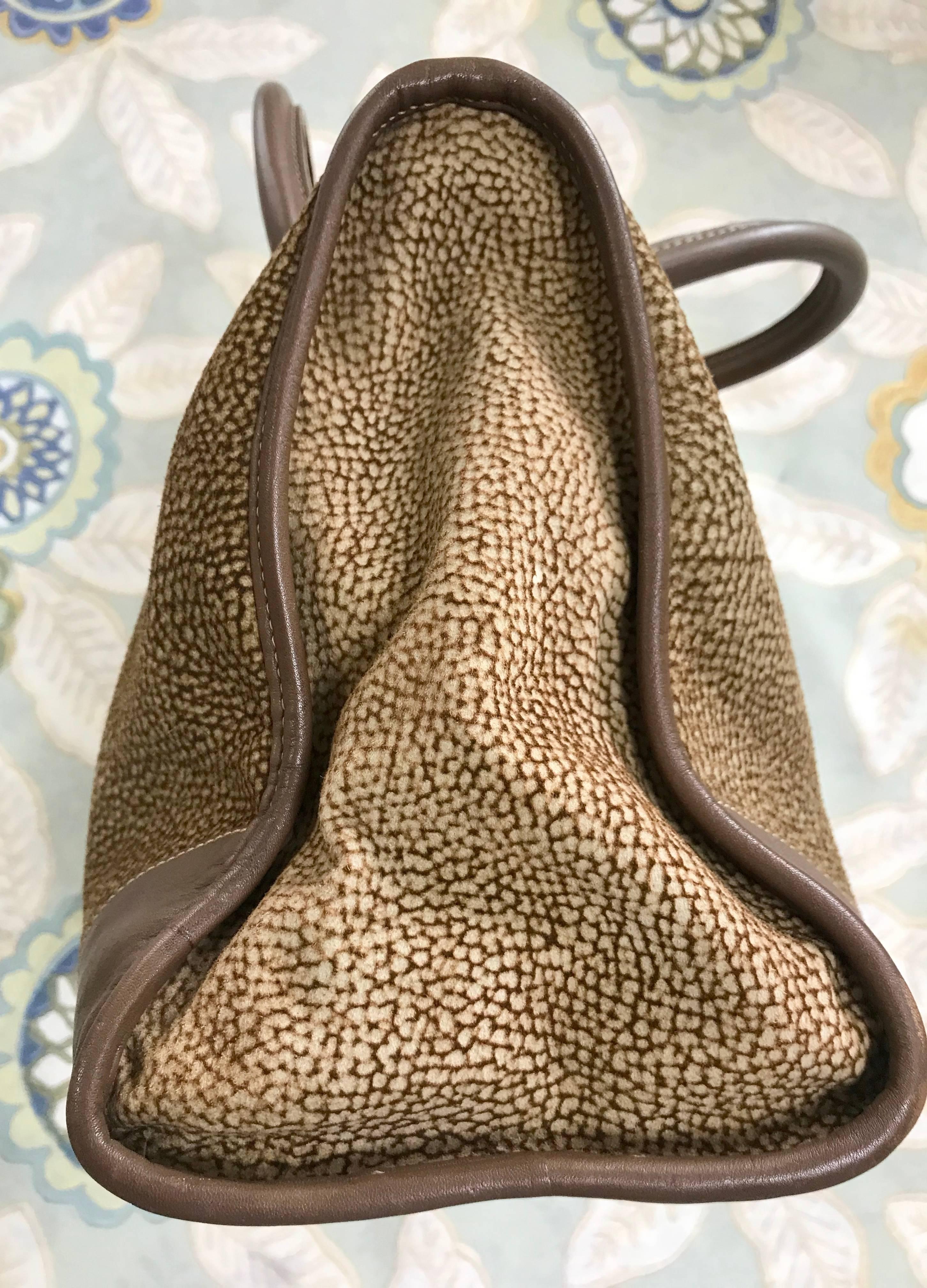 Redwall Vintage Borbonese brown and beige leather bag  In Good Condition For Sale In Kashiwa, Chiba