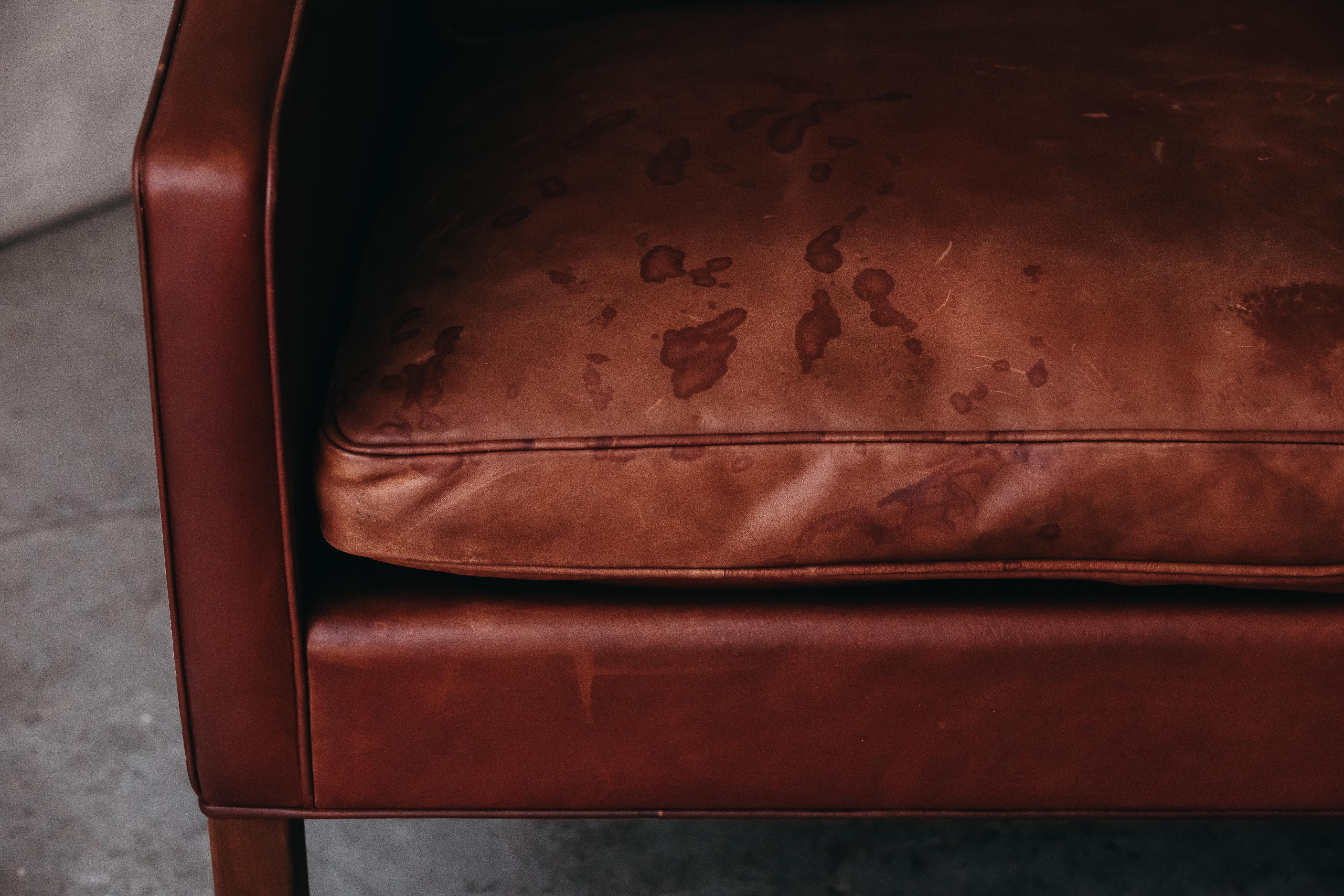 Leather Vintage Borge Mogensen Sofa, Model 2209, from Denmark, circa 1980 For Sale