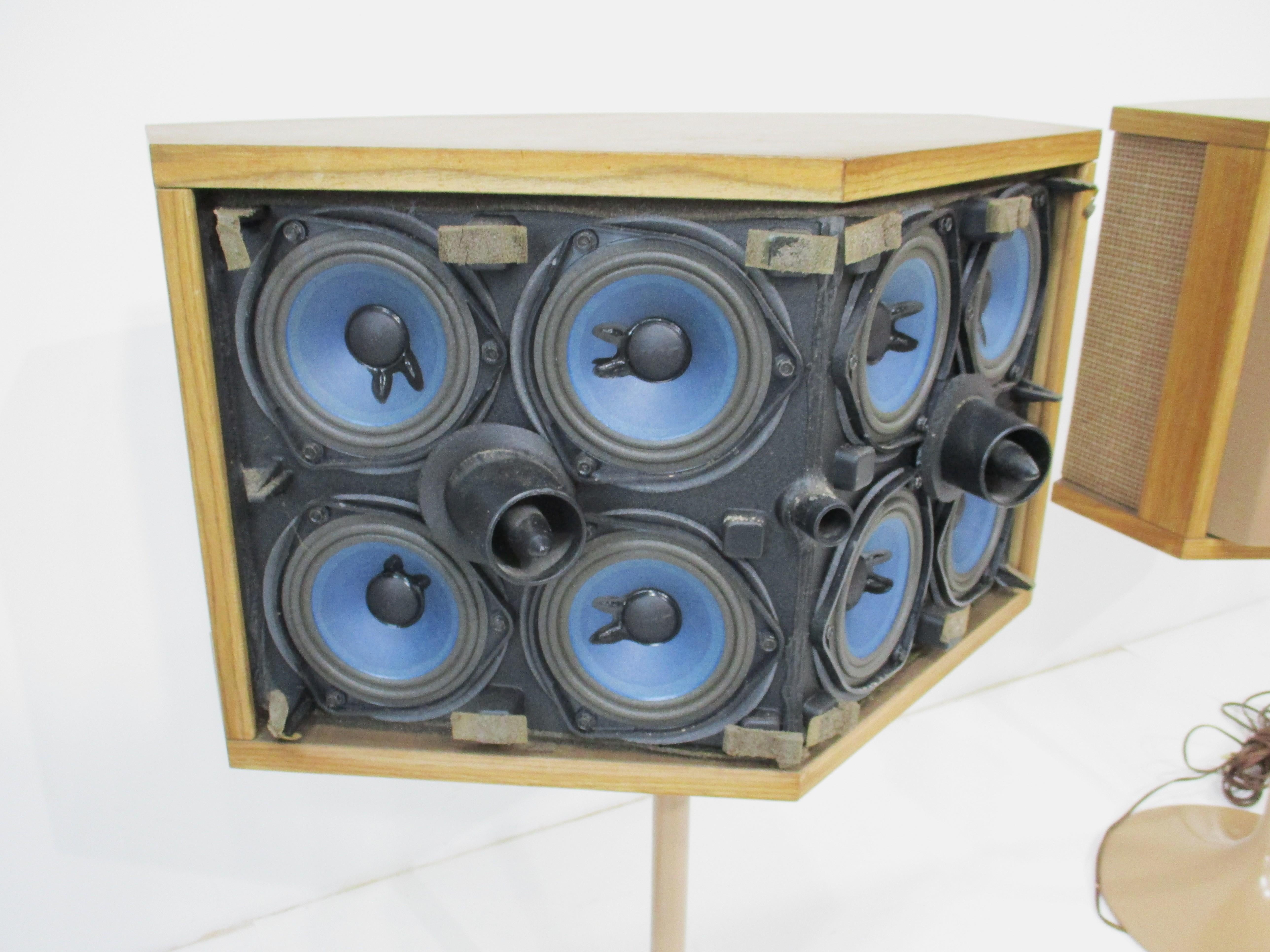 Métal Vintage Bose 901 Series VI Tulip Based Speakers dans le style de Saarinen en vente