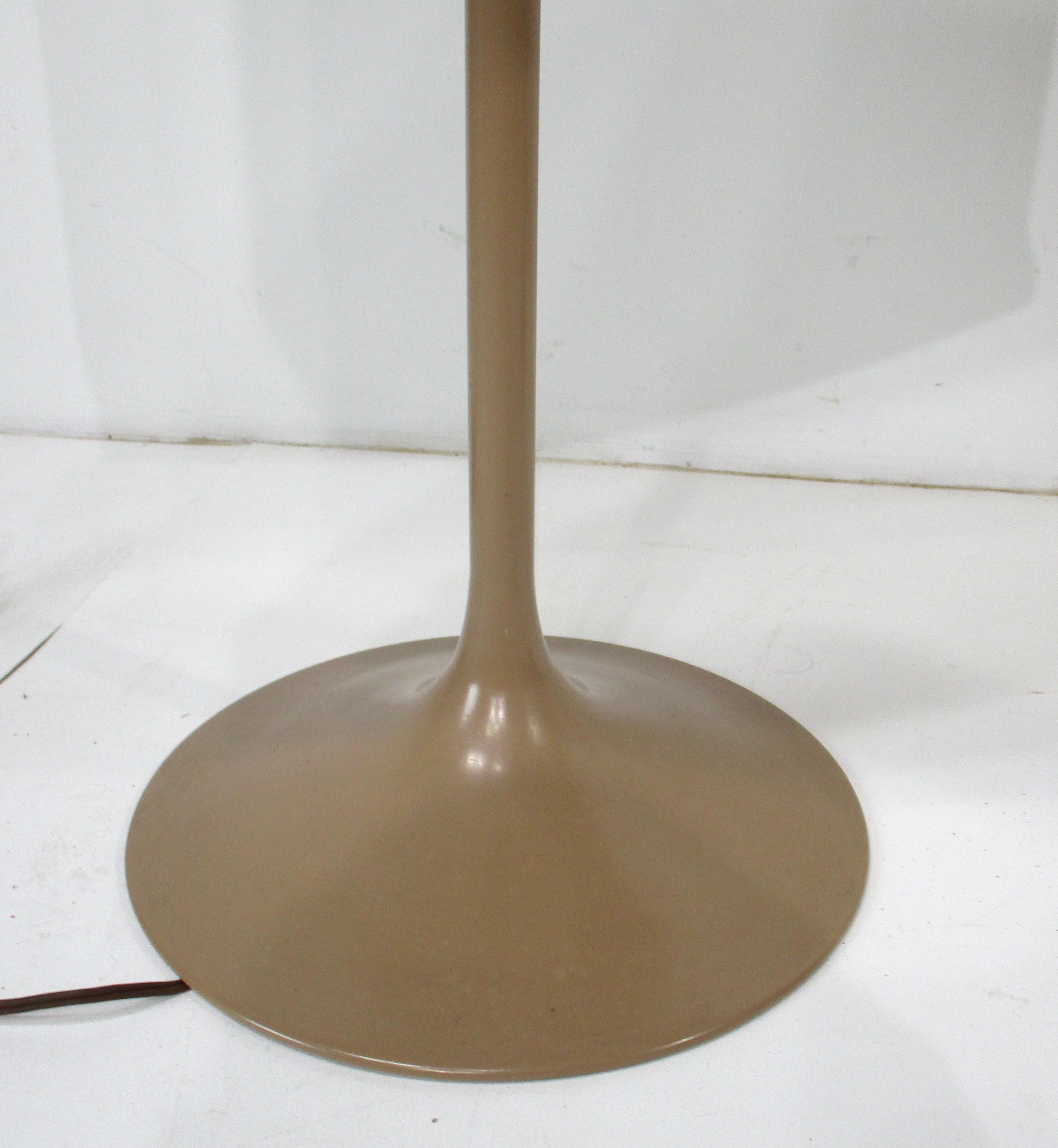 Vintage Bose 901 Series VI Tulip Based Speakers dans le style de Saarinen en vente 2