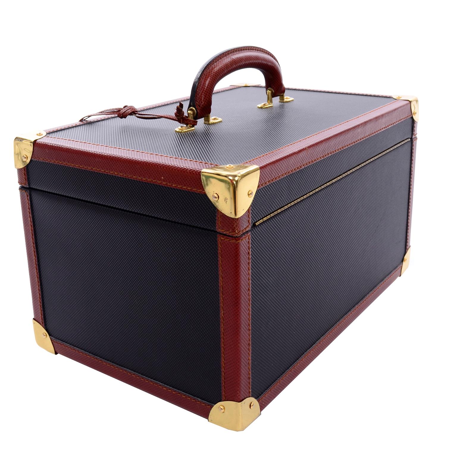 Women's or Men's Vintage Bottega Veneta Black Cosmetic Train Case W/ Tan Leather Trim Keys & Bag