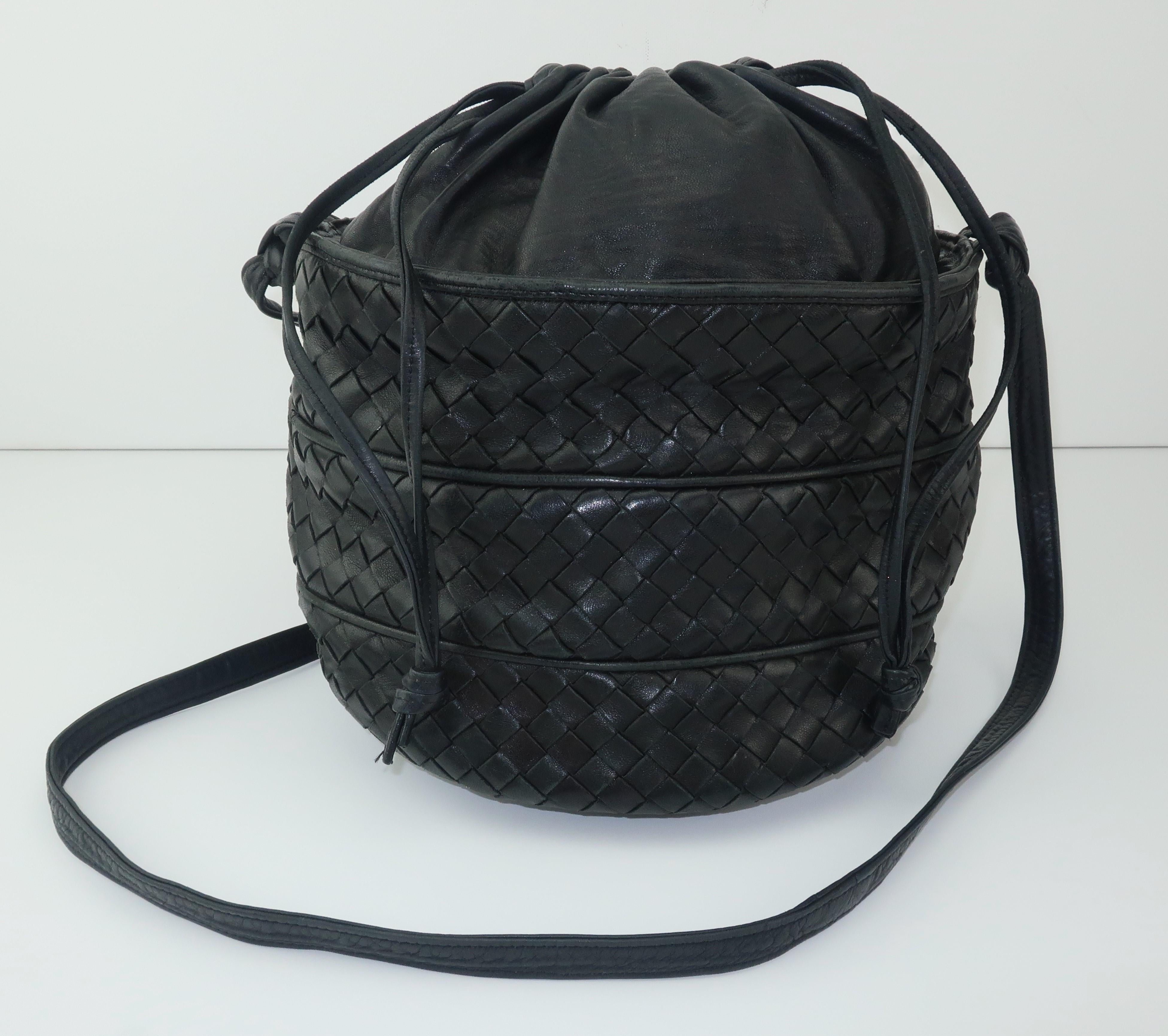 bottega veneta bucket bag