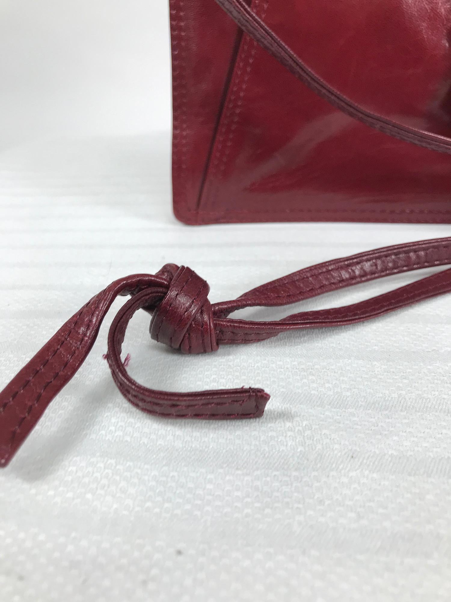 Brown Vintage Bottega Veneta Burgundy Glazed Leather Envelope Shoulder Clutch Bag 1970