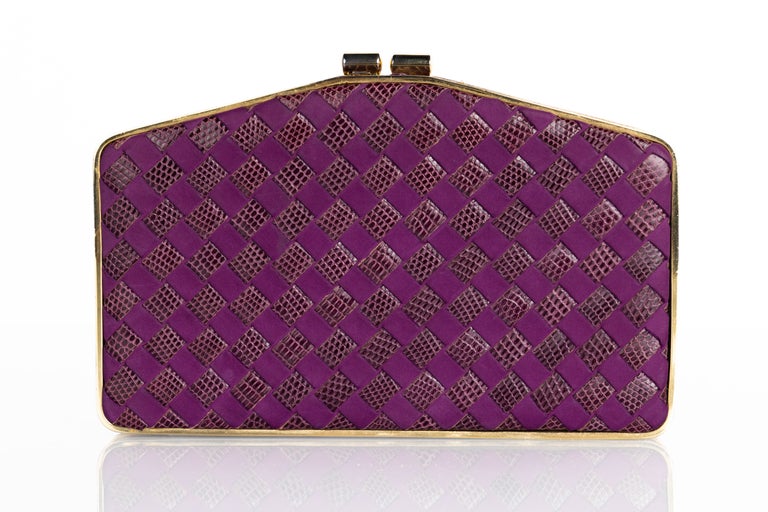 Vintage Bottega Veneta Purple Suede & Lizard Intrecciato Convertible Clutch Bag  In Excellent Condition For Sale In Boca Raton, FL