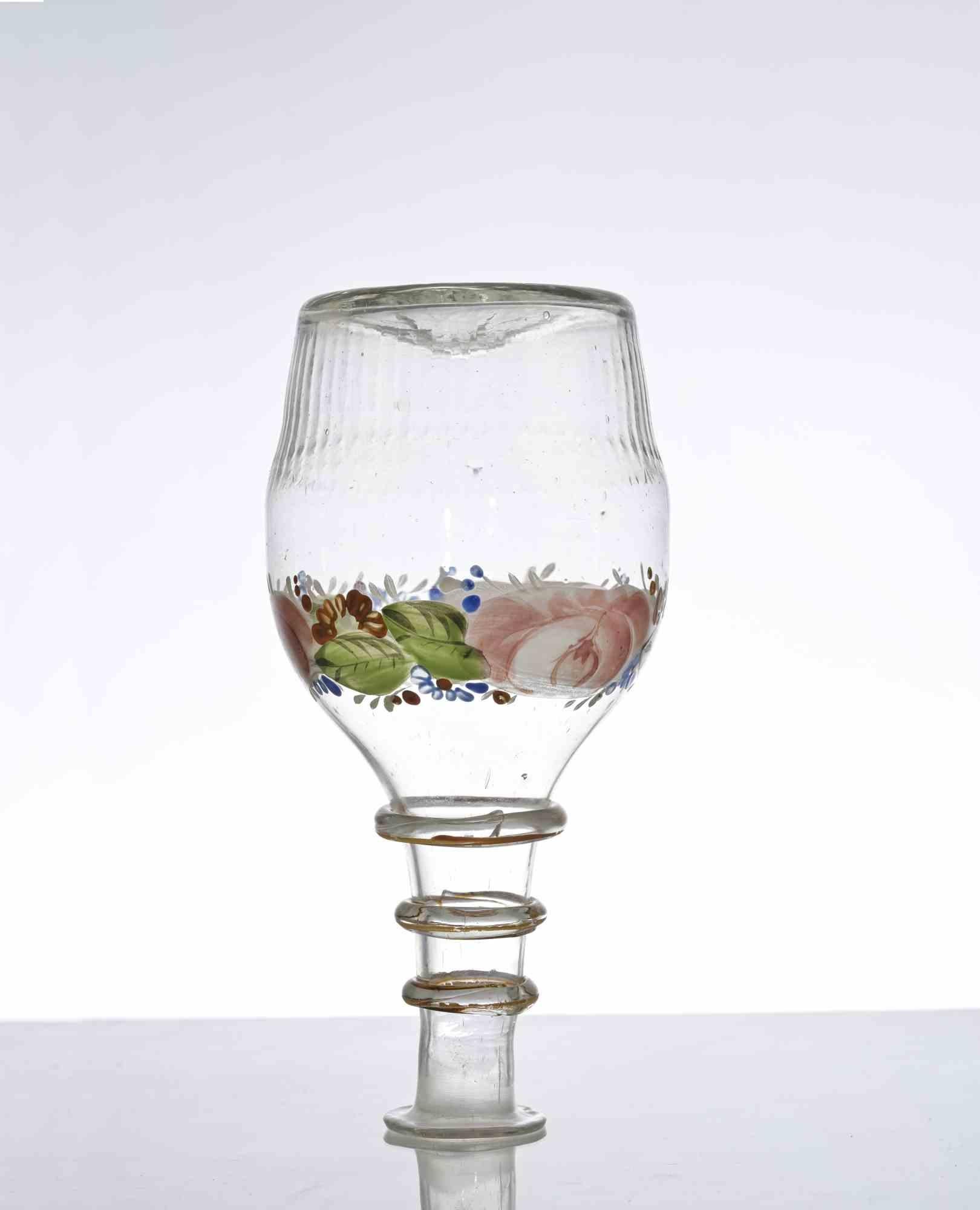 Bouteille vintage avec décorations florales réalisée par une manufacture européenne dans les années 1970.

Très bon état.