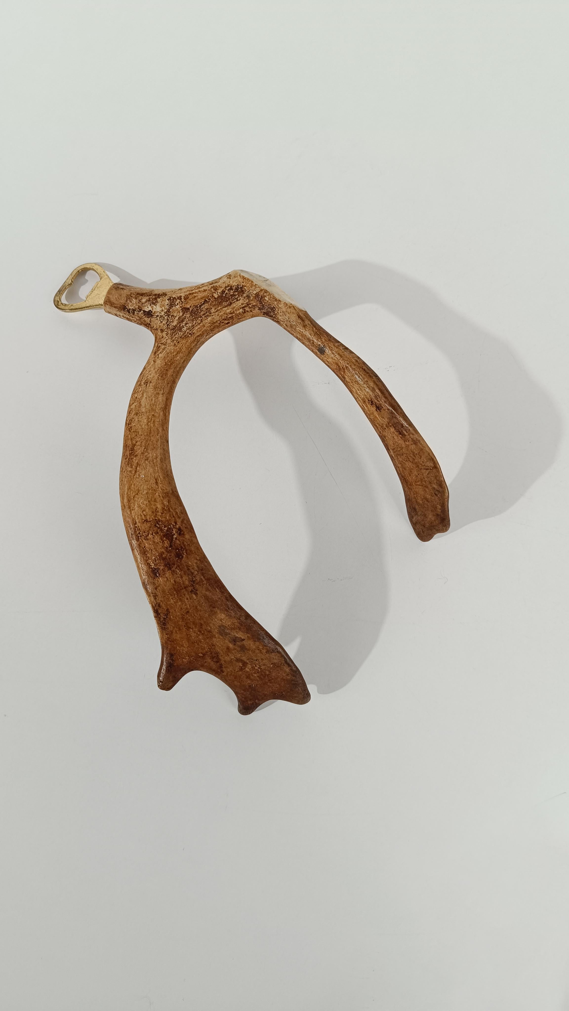 Vintage-Flaschenöffner mit Damhirschgeweihgriff, 70er Jahre im Angebot 1