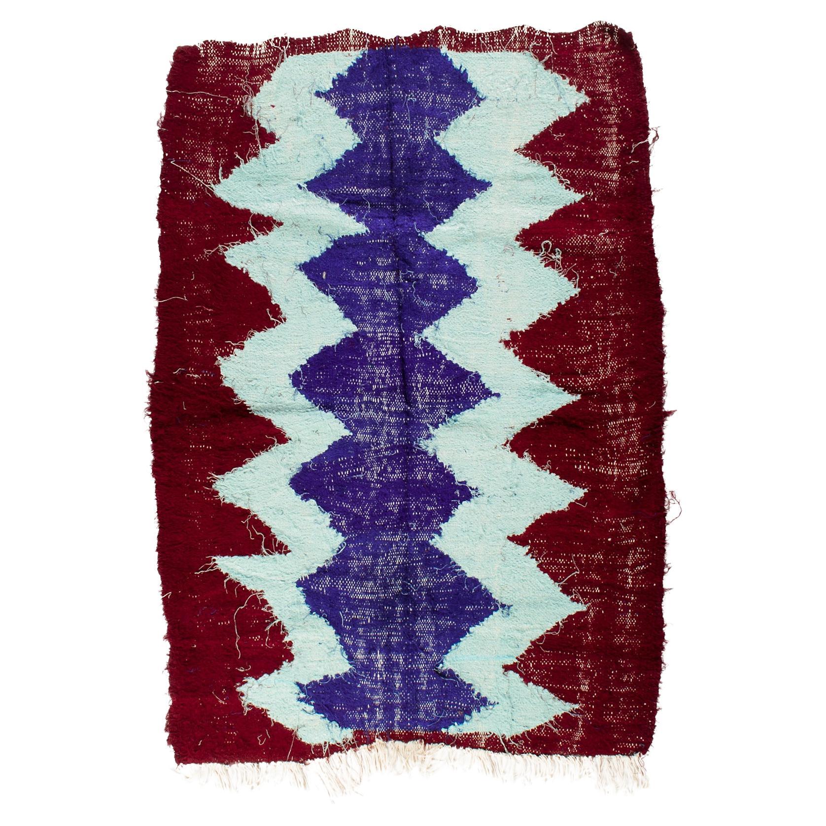 Vintage Boucharouite rug 1970's / Moroccan Bohemian Style Rug, In Stock