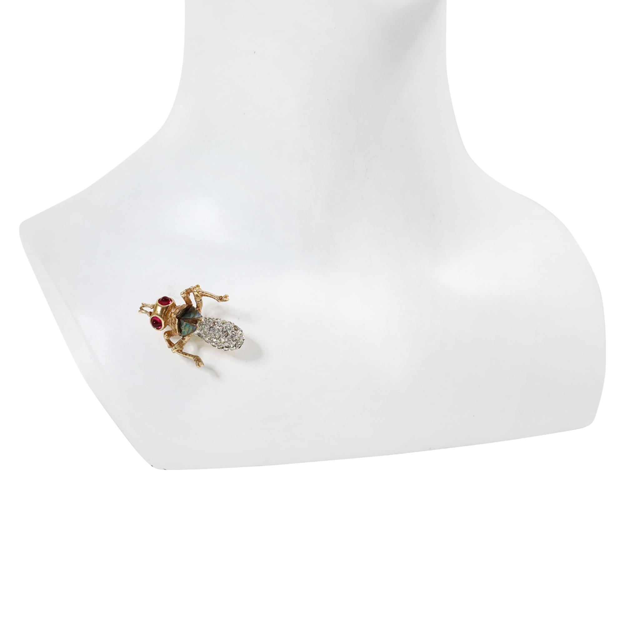Broche Boucher des années 1960 Unisexe en vente