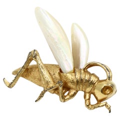 Vintage Boucher Gold Tone Mother of Pearl Dragonfly Brooch