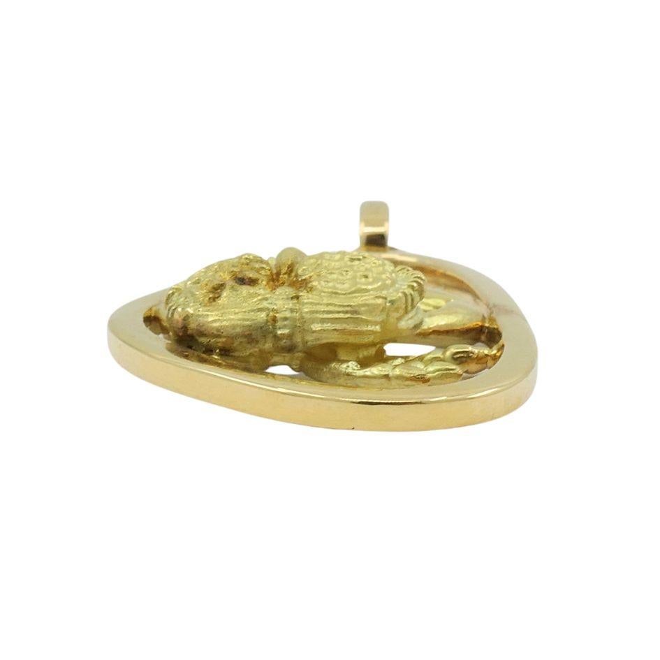 Vintage Boucheron 18k Gold Crab Astrological Cancer Zodiac Pendant For Sale 3