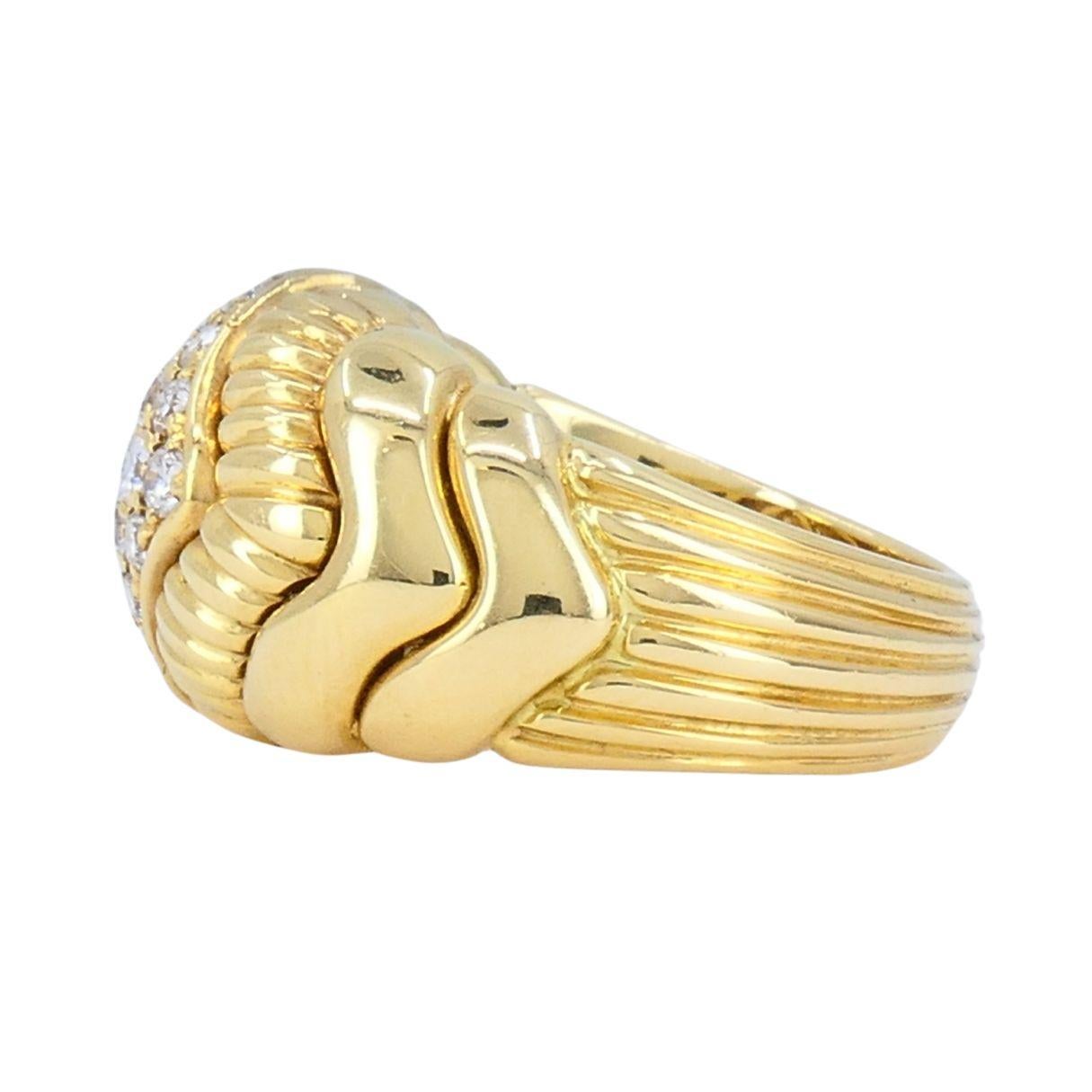Bague d'époque Boucheron en or 18k avec dôme en diamant Pour femmes en vente