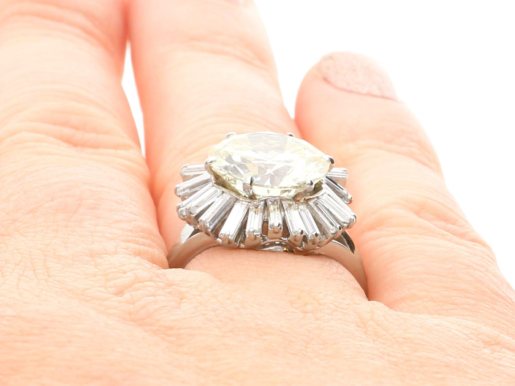 Vintage Boucheron 8.24 Carat Diamond and Platinum Ring For Sale 5