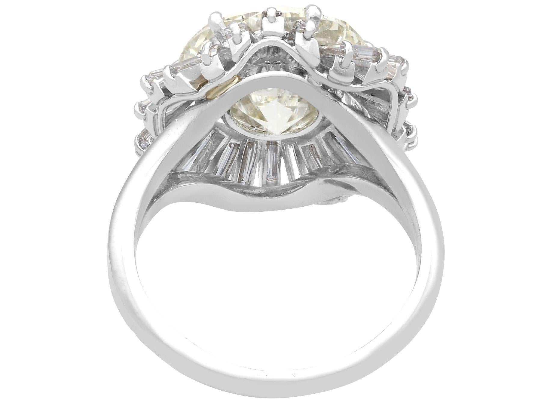 Women's or Men's Vintage Boucheron 8.24 Carat Diamond and Platinum Ring For Sale