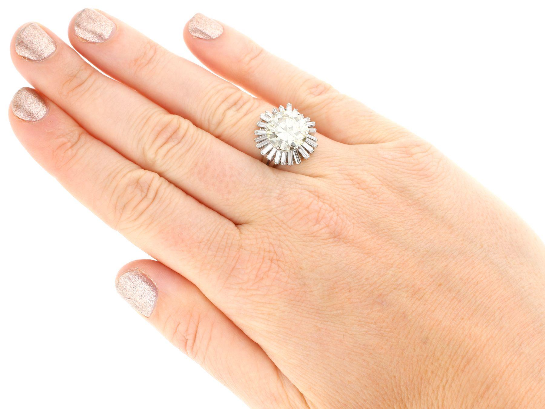 Vintage Boucheron 8.24 Carat Diamond and Platinum Ring For Sale 3