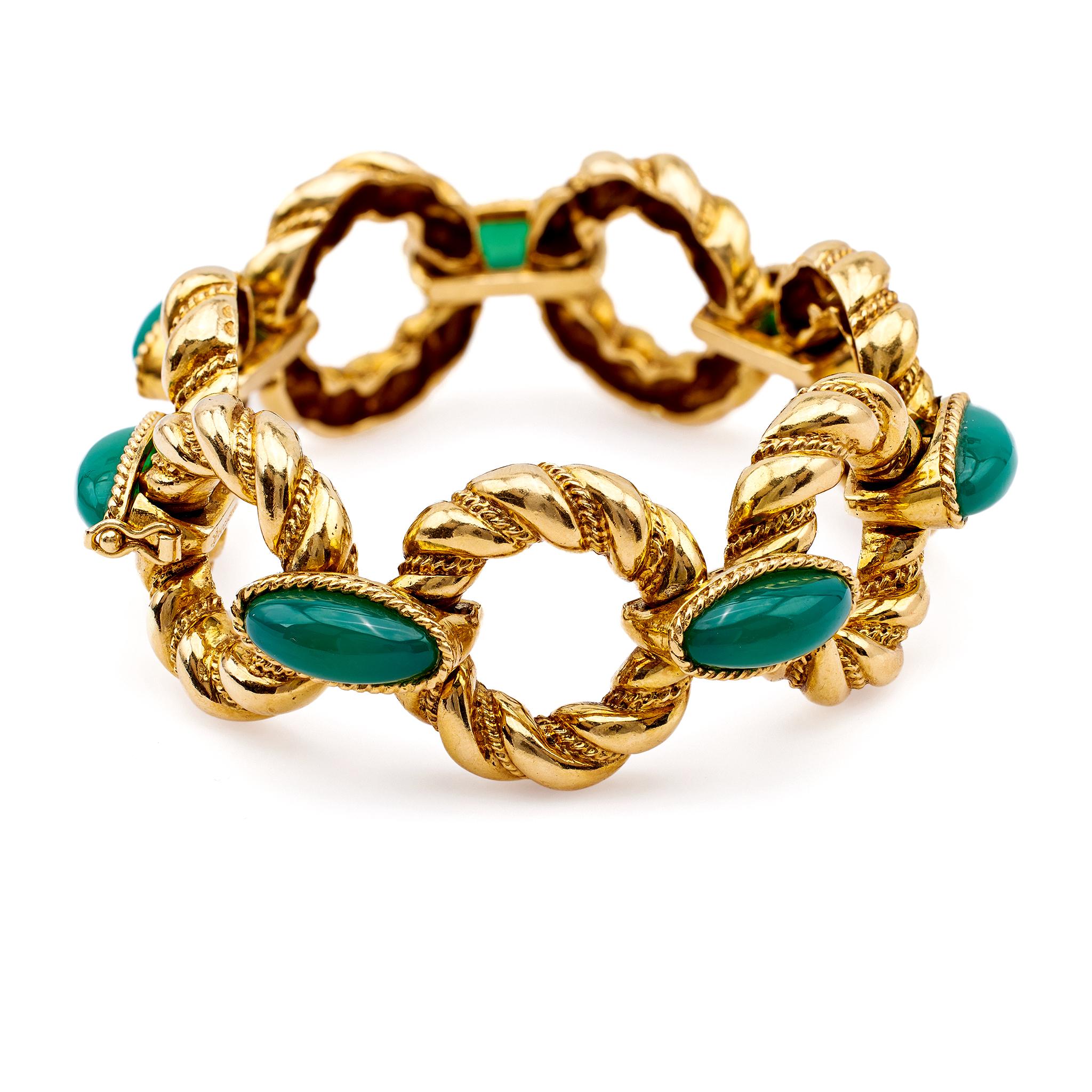 Women's or Men's Vintage Boucheron Chrysoprase 18k Yellow Gold Link Bracelet