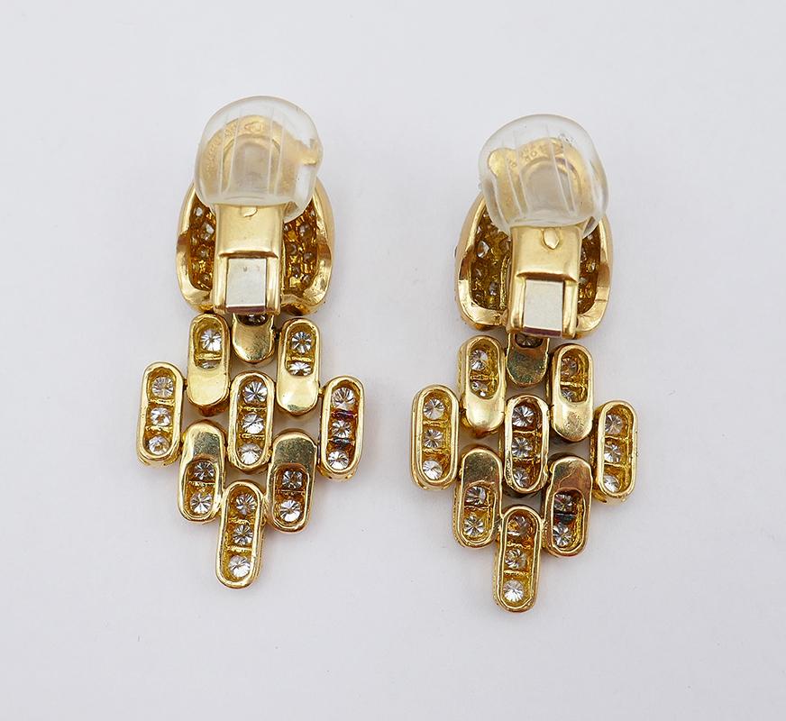 Vintage Boucheron Earrings 18k Gold Diamond Onyx Estate Jewelry For Sale 2