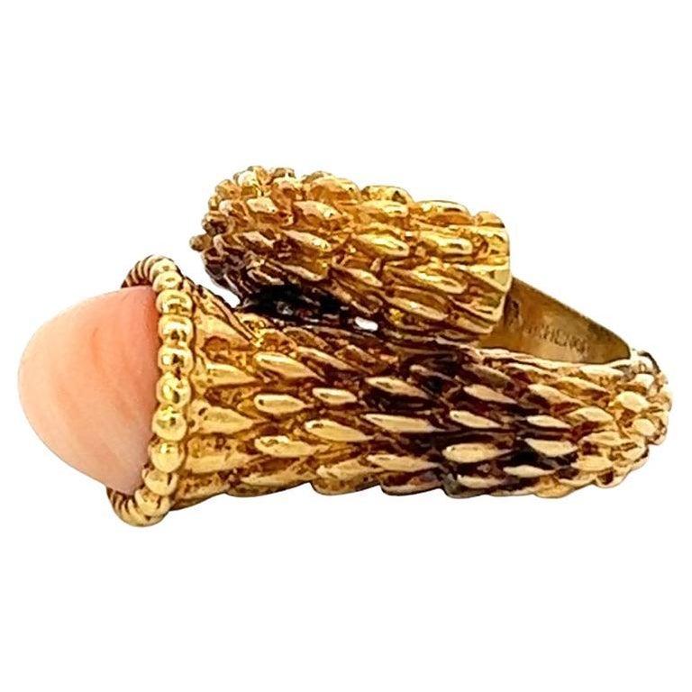 Vintage Boucheron French Coral 18k Yellow Gold Serpent Boheme Ring In Good Condition In Beverly Hills, CA