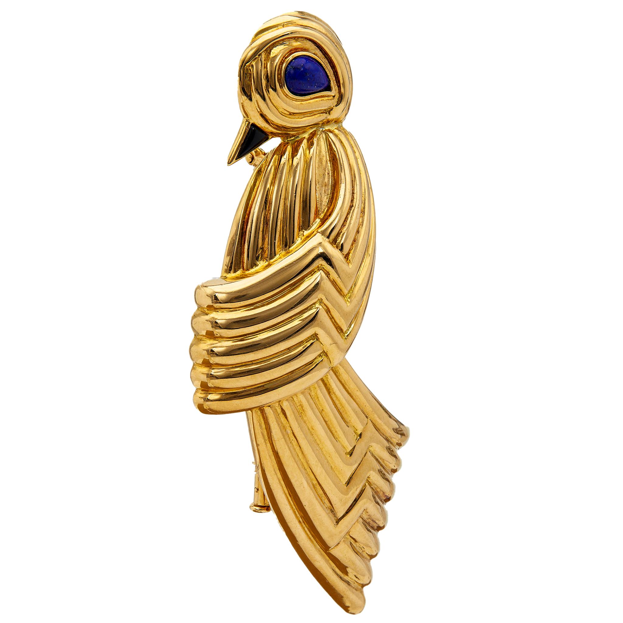 Women's or Men's Vintage Boucheron Lapis and Onyx 18k Yellow Gold Bird Brooch For Sale