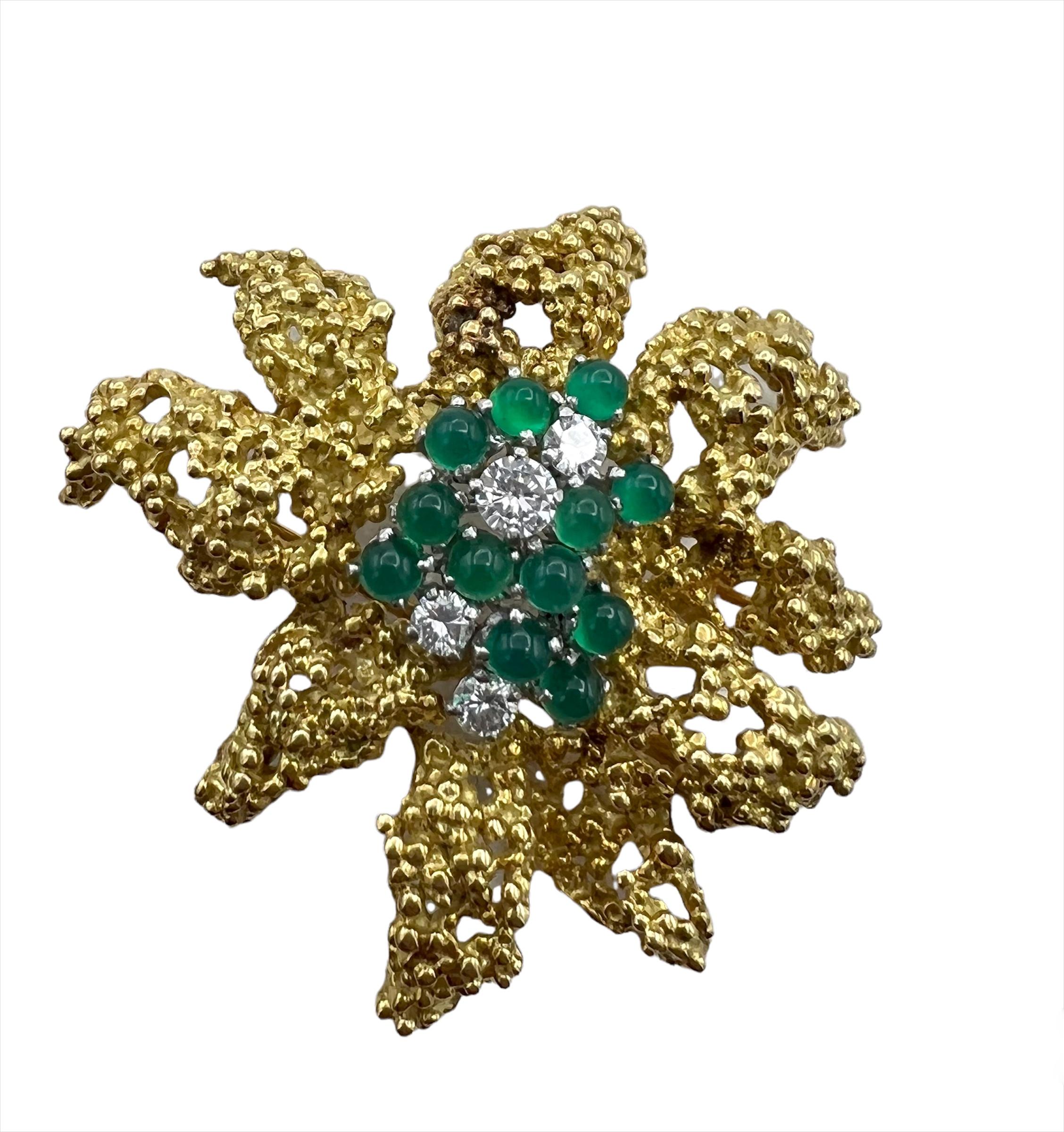Women's or Men's Vintage Boucheron Paris 18K Gold, Chrysoprase and Diamond Pin Brooch