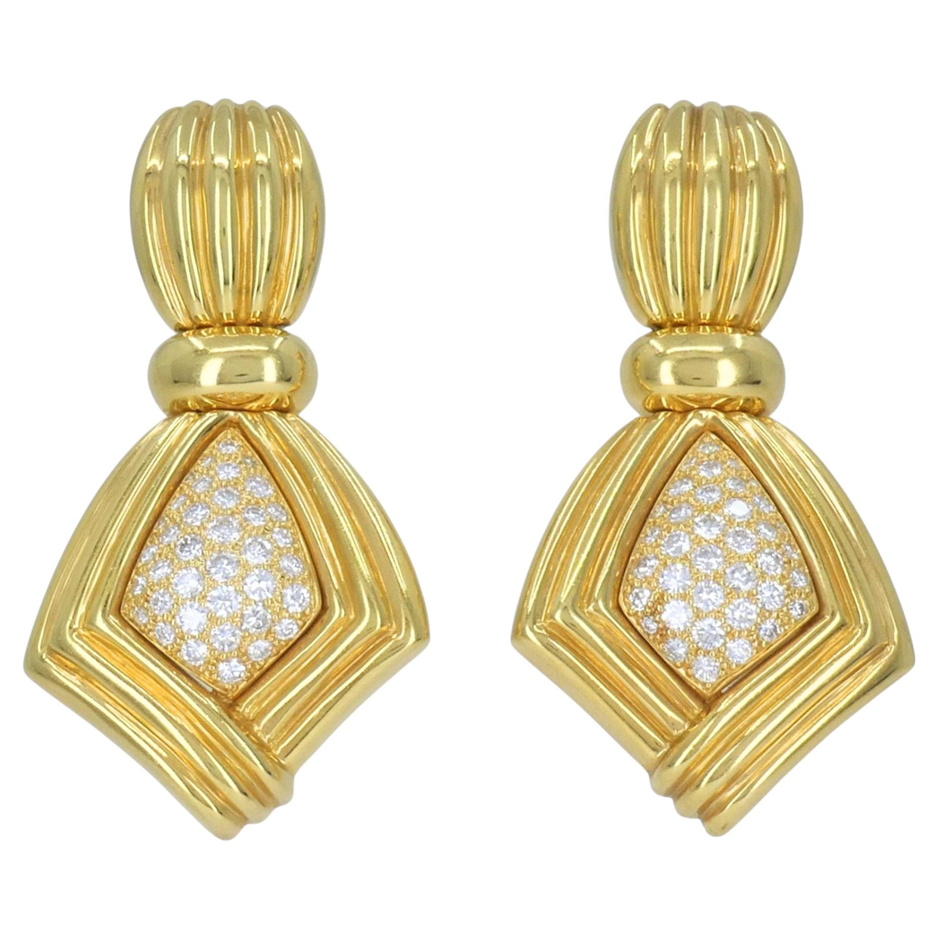 Pre-owned Boucheron Vintage  Paris 18k Gold Diamond Ribbed Drop Earrings, Circa 1980s In Multi