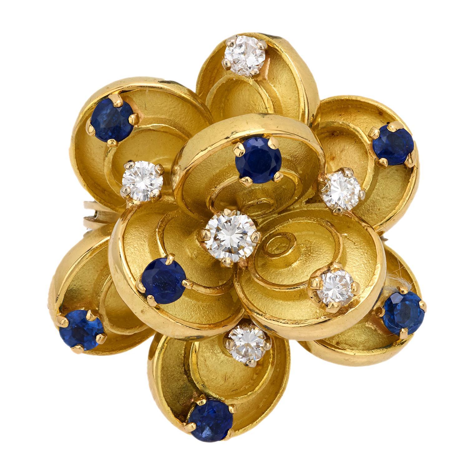 Modern Vintage Boucheron Paris diamond sapphire 18k yellow gold flower ring