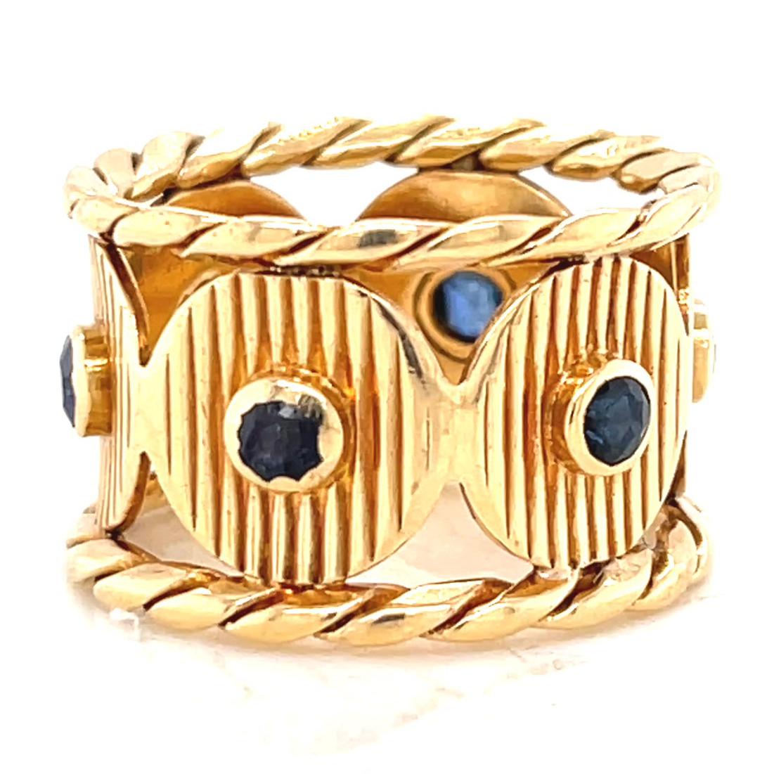 Round Cut Vintage Boucheron Paris Sapphire 18 Karat Gold Band Ring