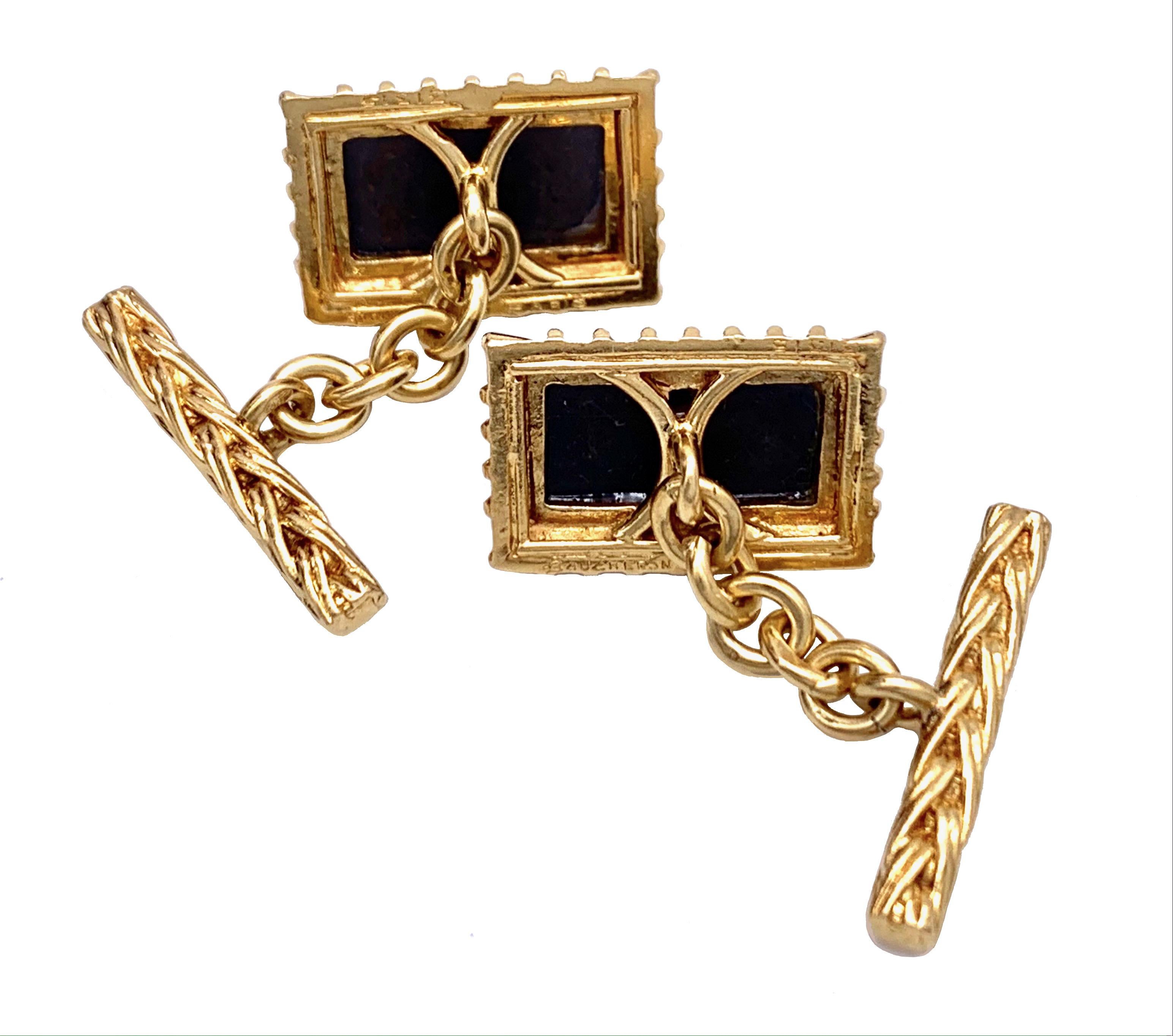 This elegant pair of cufflinks has been handcrafted by Boucheron Paris in the 1950's. The cufflinks have been worn and loved, the onyx batons show minute delicate chips.
