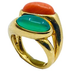 Boucheron-Ring aus 18 Karat Gold mit Chrysopras und Koralle, Vintage